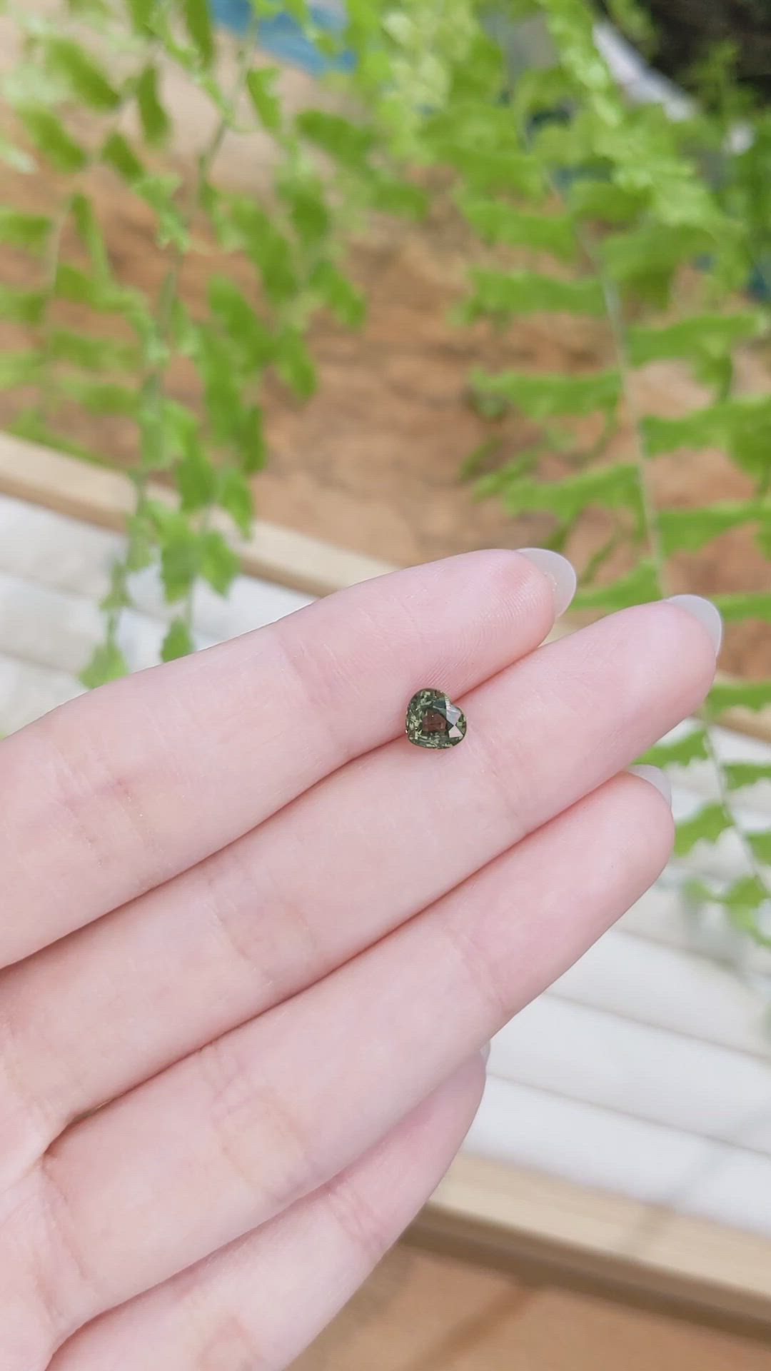 0.90 Ct. Color Change Sapphire from Tanzania Size Video
