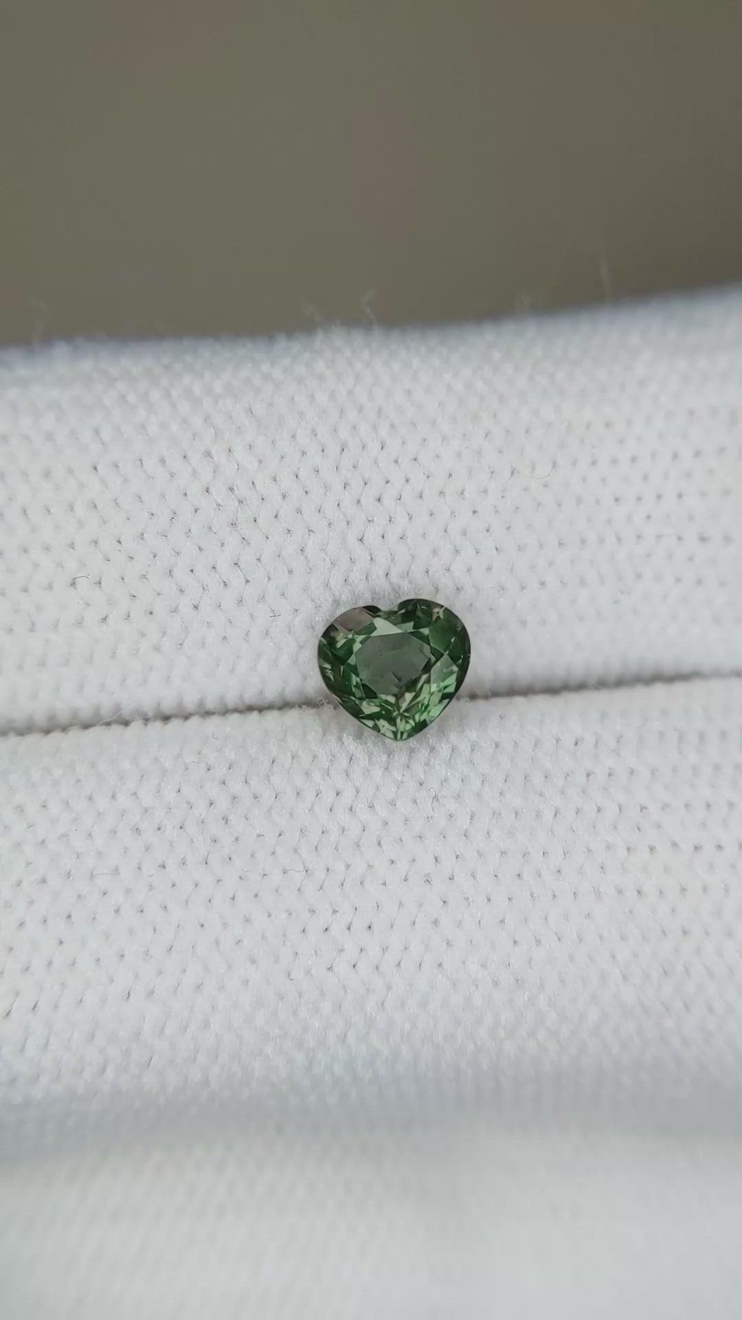 0.90 Ct. Color Change Sapphire from Tanzania Size Video