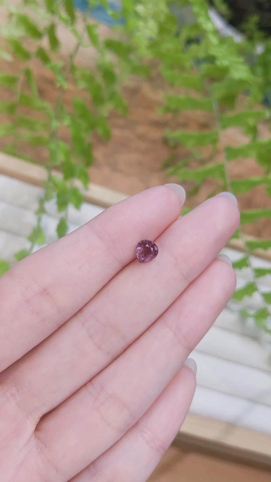 1.00 Ct. Pinkish Purple Sapphire from Madagascar Size Video