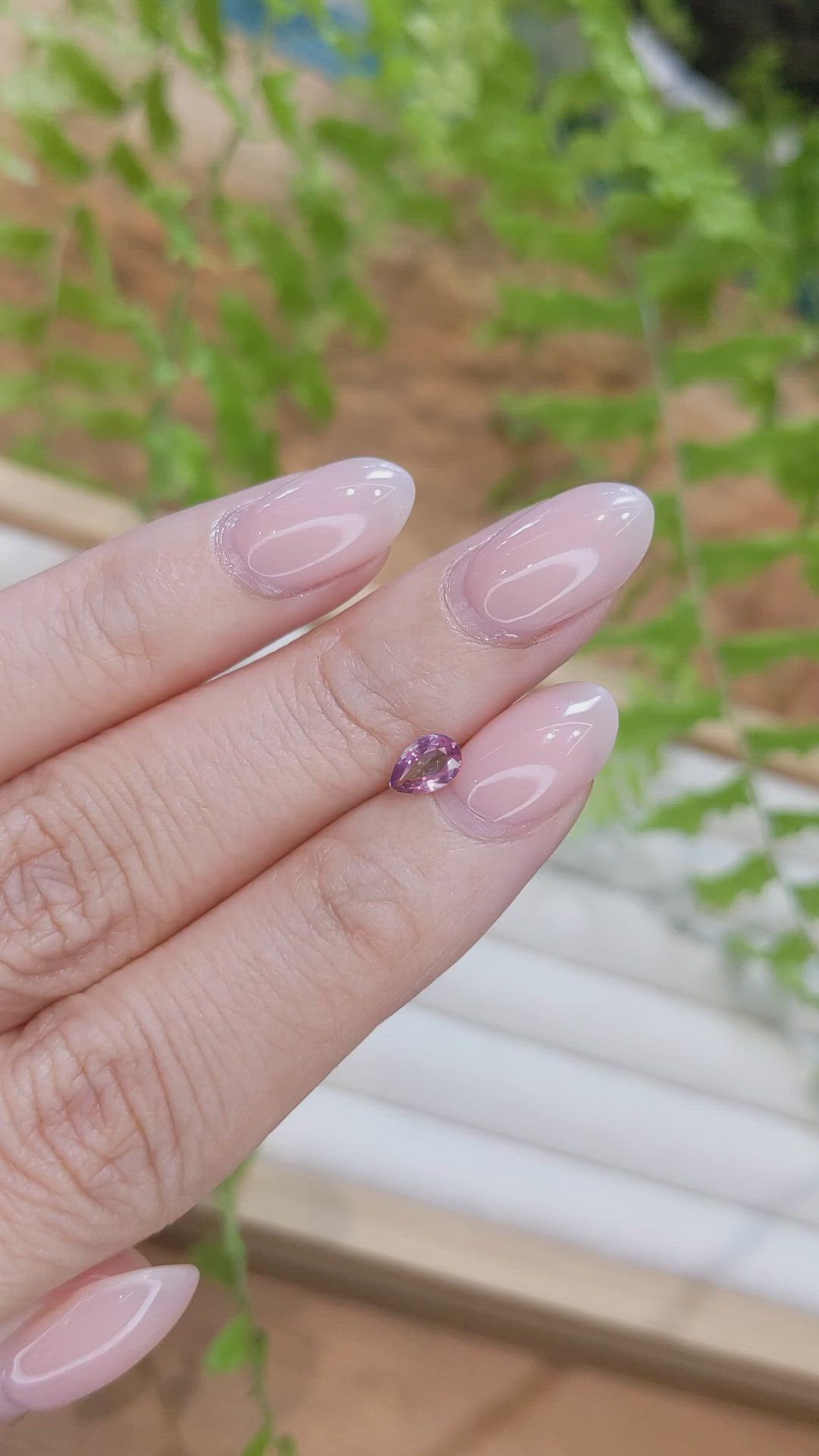 0.40 Ct. Pinkish Purple Sapphire from Ceylon (Sri Lanka) Size Video