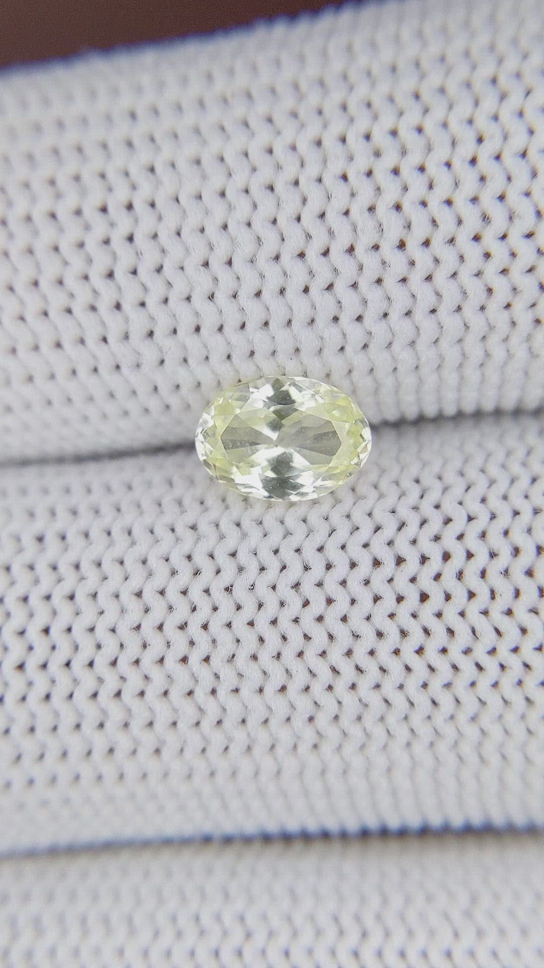 1.08 Ct. Yellow Sapphire from Ceylon (Sri Lanka) Size Video