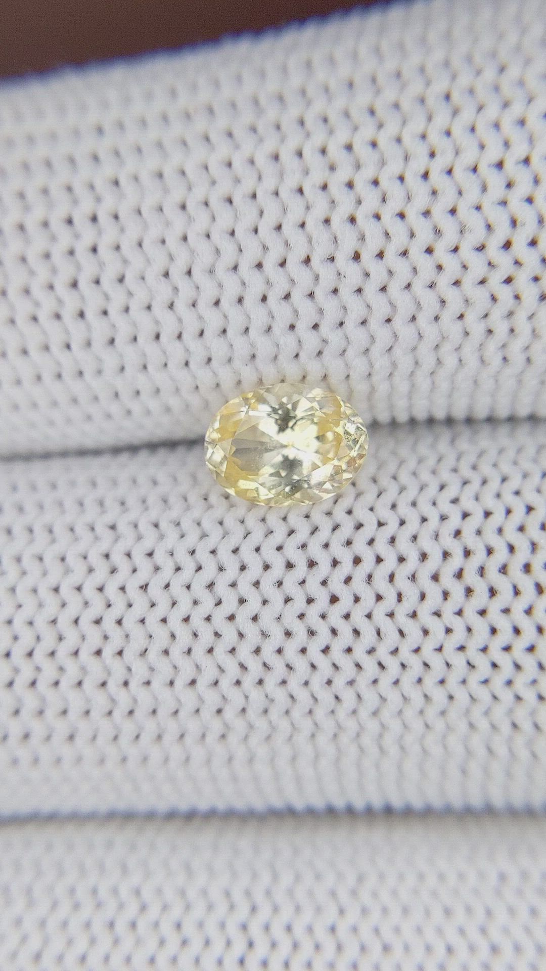 1.06 Ct. Yellow Sapphire from Ceylon (Sri Lanka) Size Video