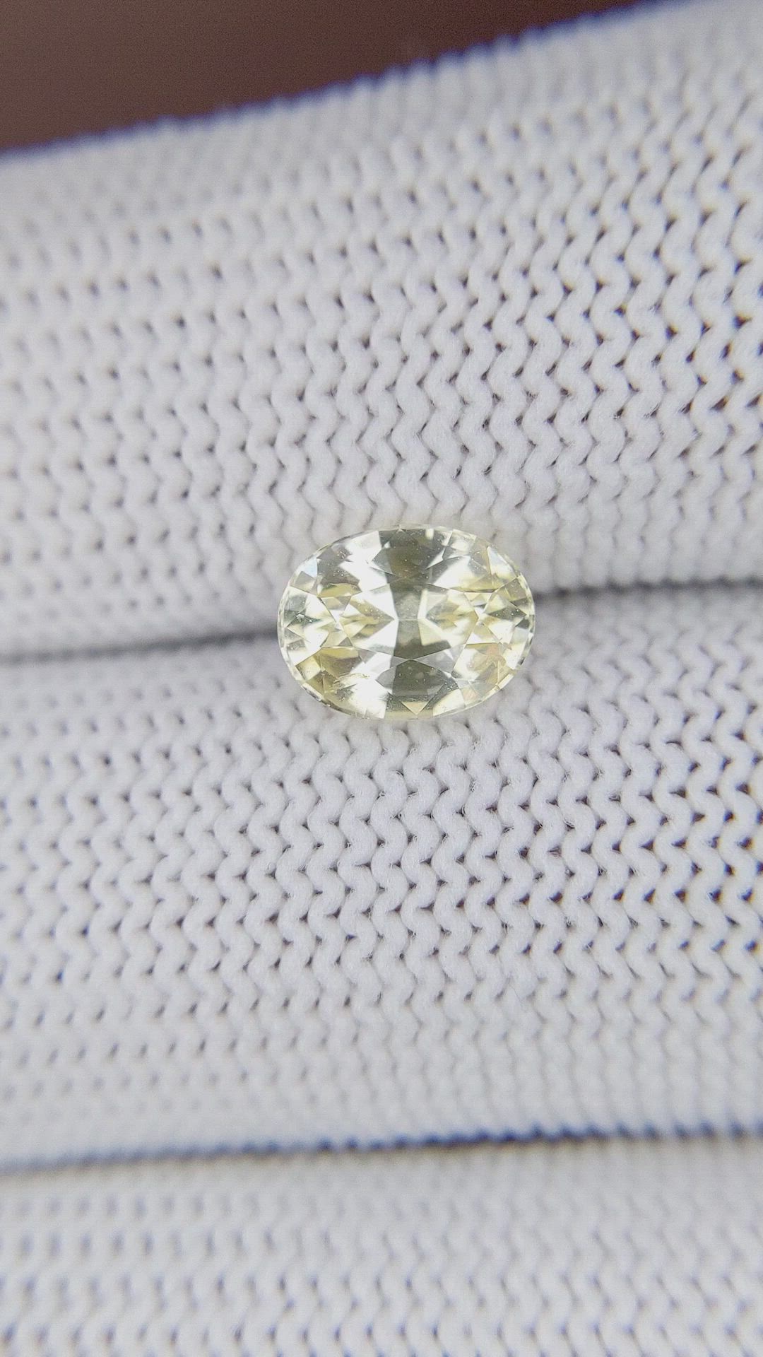2.03 Ct. Yellow Sapphire from Ceylon (Sri Lanka) Size Video