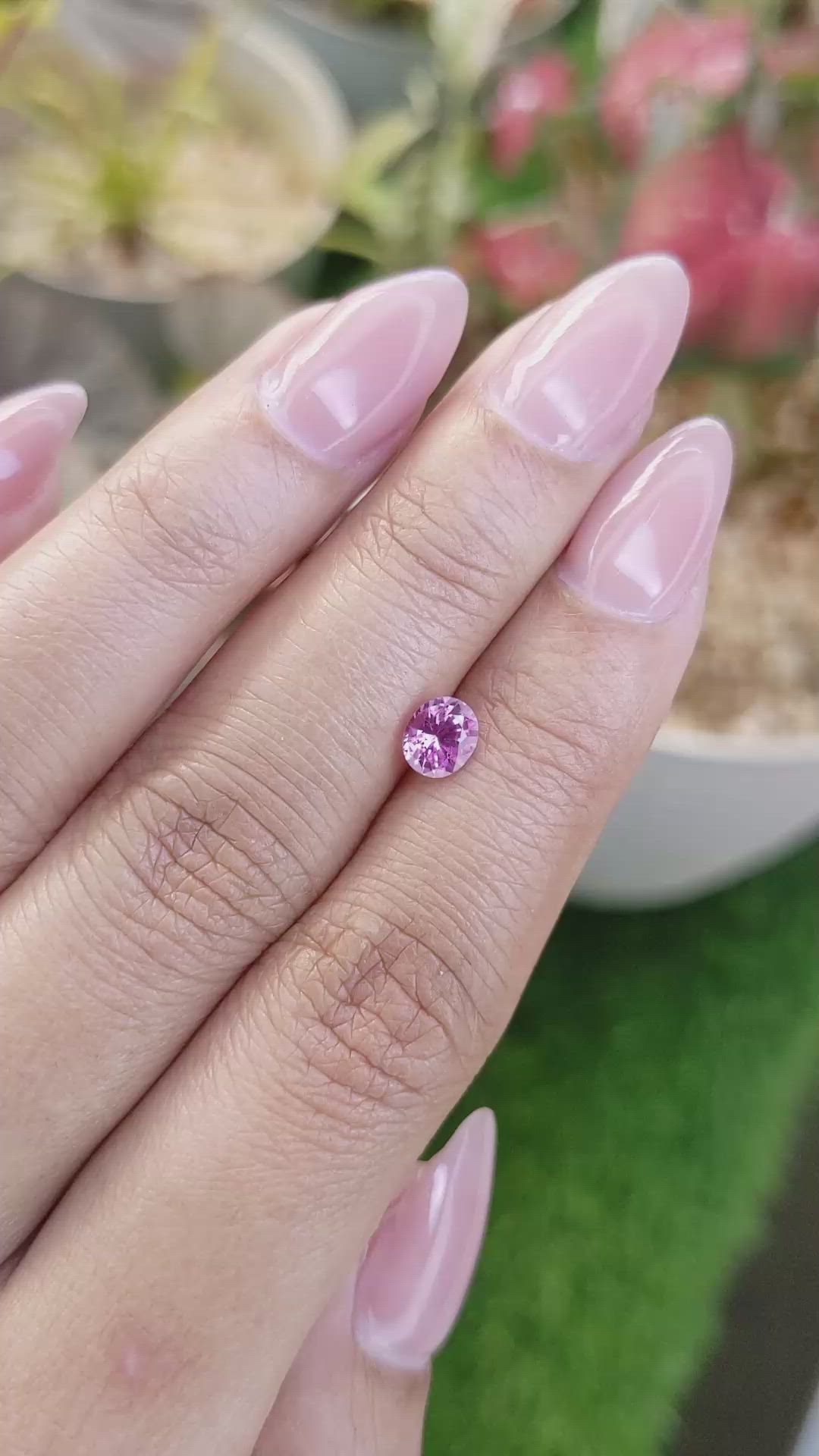 0.72 Ct. Purplish Pink Sapphire from Ceylon (Sri Lanka) Size Video