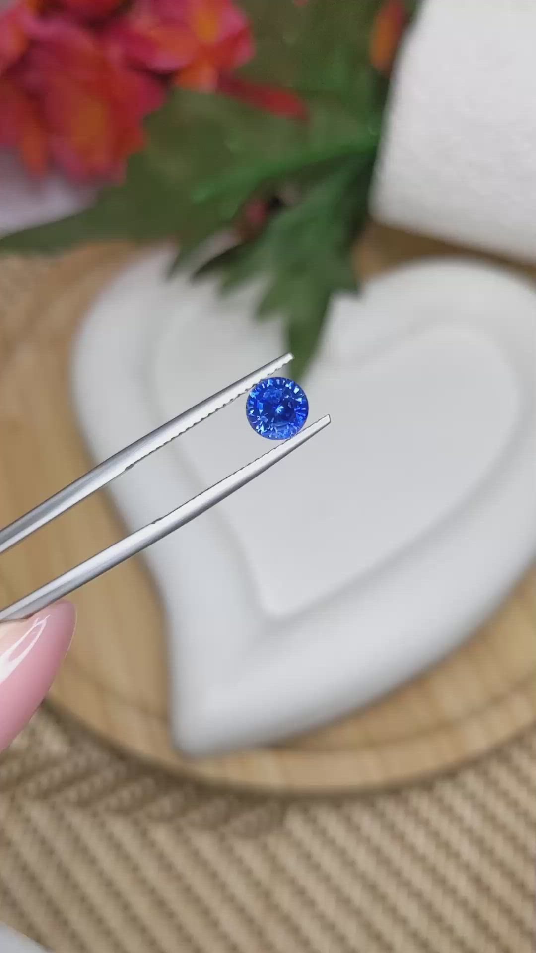 1.16 Ct. Blue Sapphire from Ceylon (Sri Lanka) Size Video