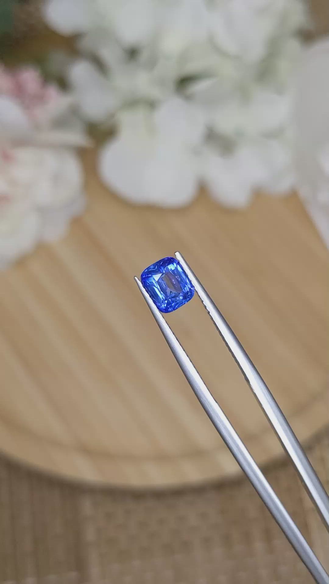 1.56 Ct. Blue Sapphire from Ceylon (Sri Lanka) Size Video
