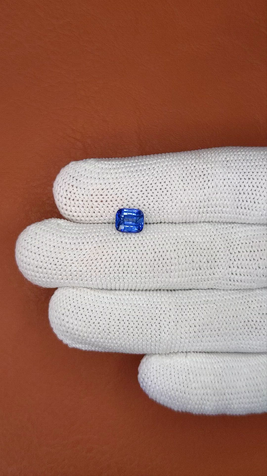 1.56 Ct. Blue Sapphire from Ceylon (Sri Lanka) Size Video