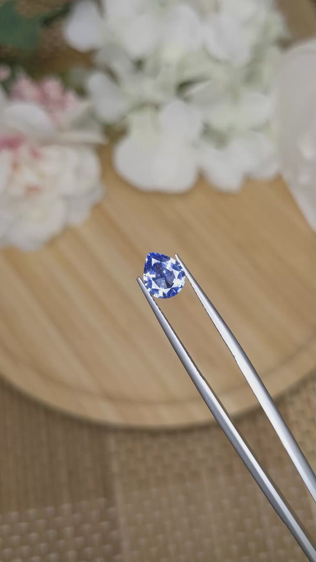 1.46 Ct. Blue Sapphire from Ceylon (Sri Lanka) Size Video