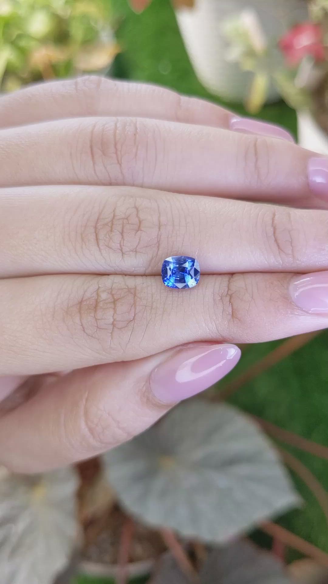 1.63 Ct. Blue Sapphire from Ceylon (Sri Lanka) Size Video