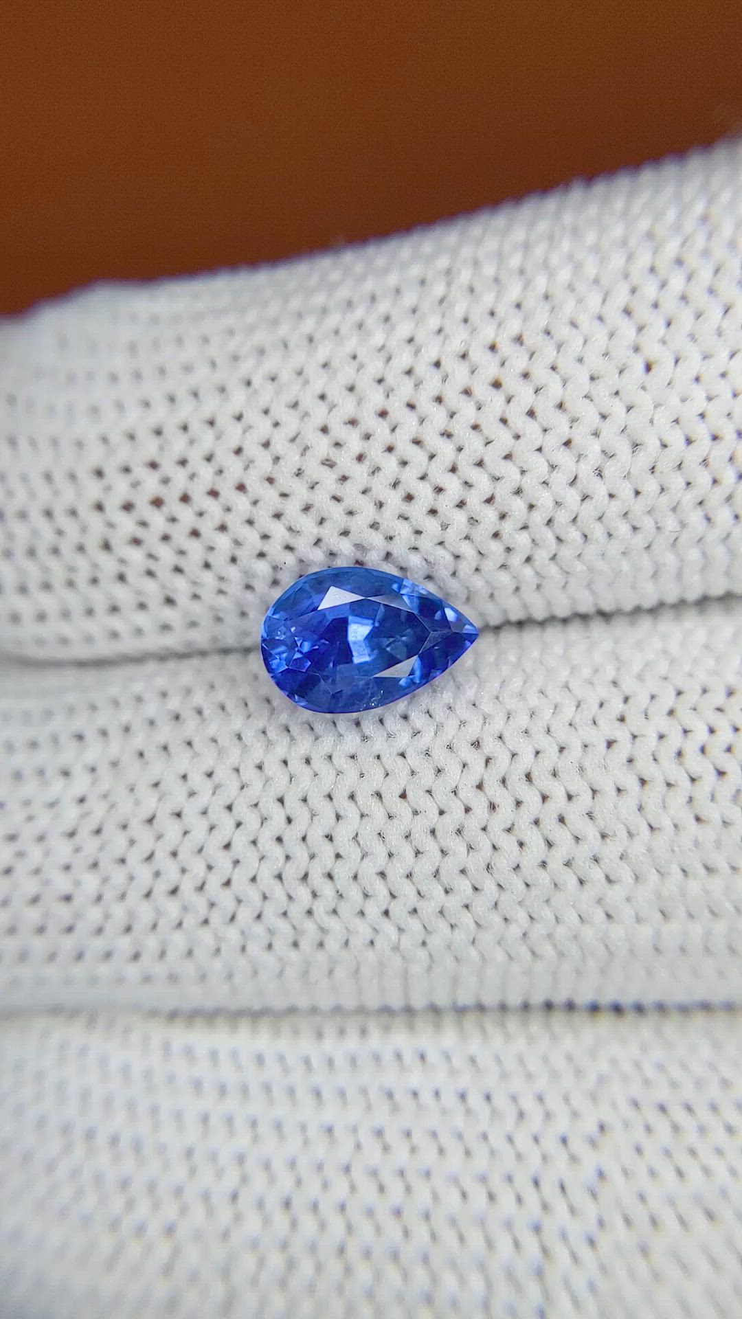 1.77 Ct. Blue Sapphire from Ceylon (Sri Lanka) Size Video