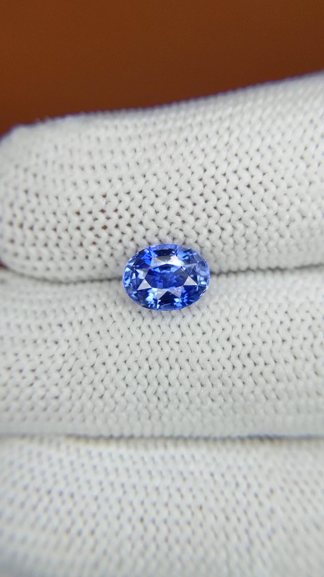 1.80 Ct. Blue Sapphire from Ceylon (Sri Lanka) Size Video
