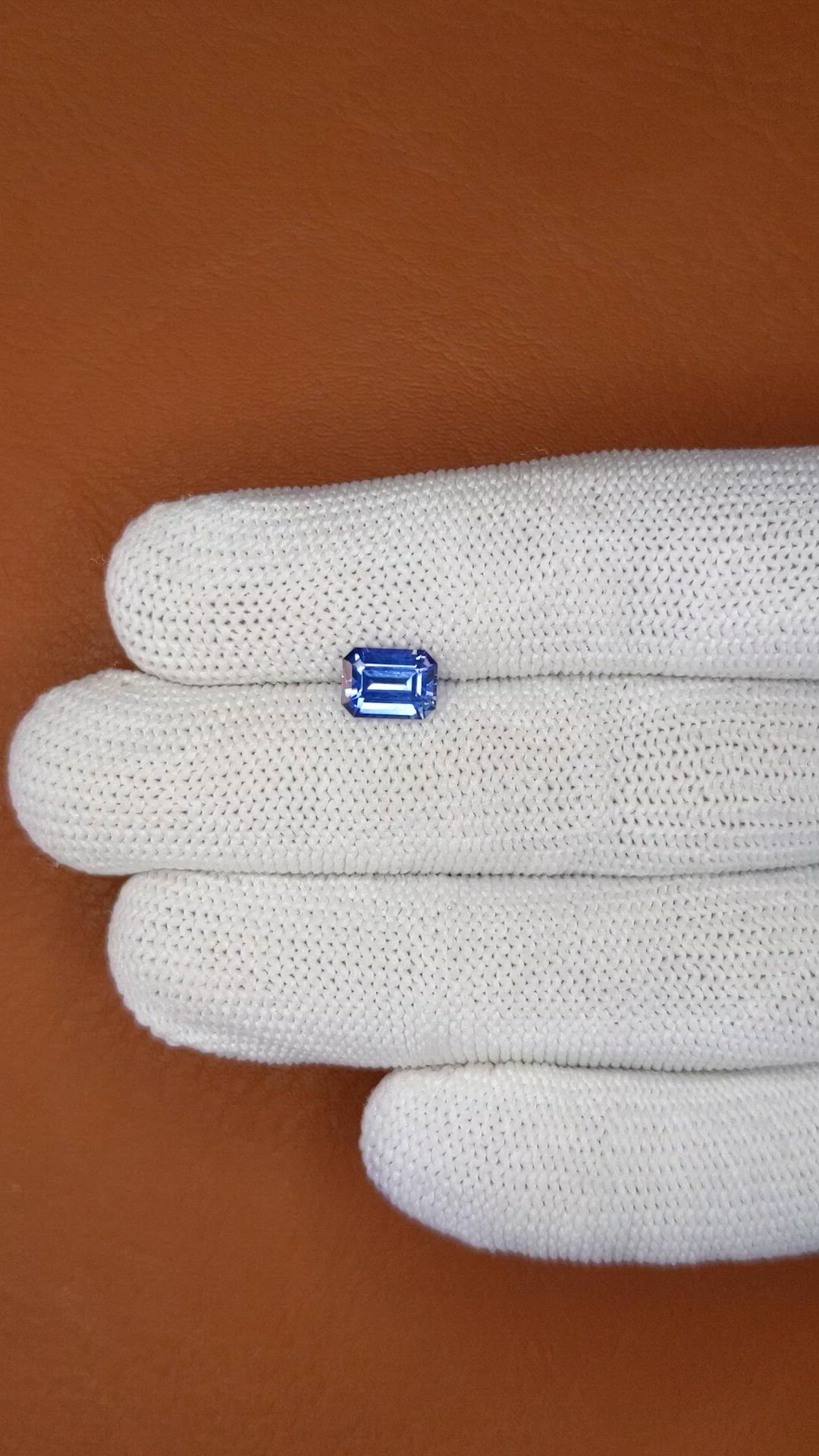 1.70 Ct. Blue Sapphire from Ceylon (Sri Lanka) Size Video