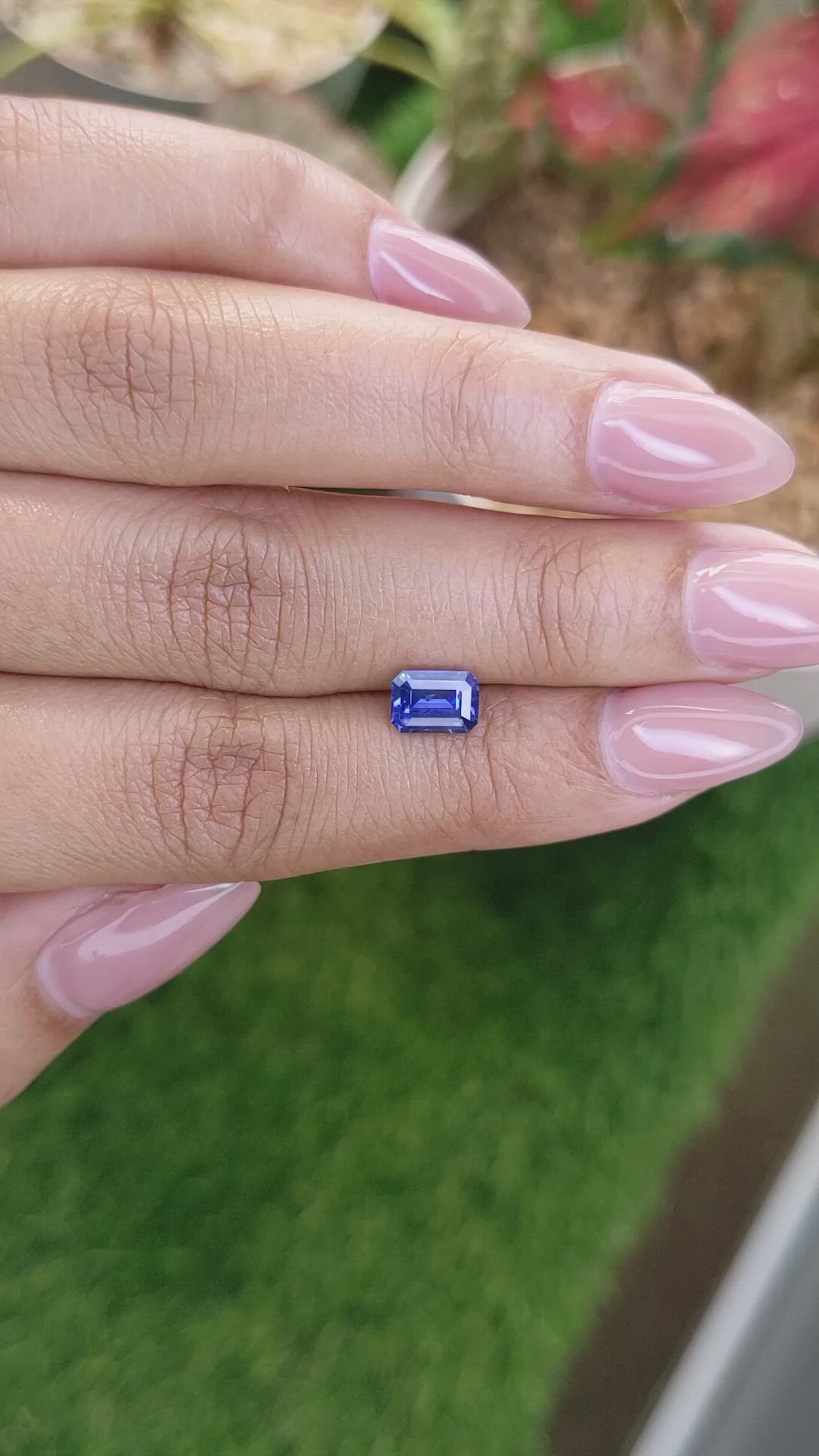1.33 Ct. Blue Sapphire from Ceylon (Sri Lanka) Size Video