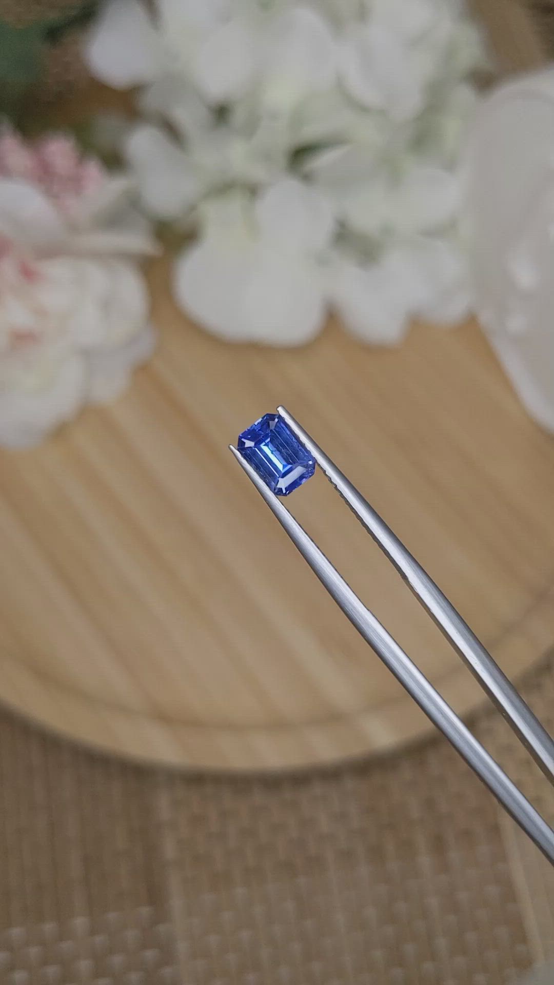 1.33 Ct. Blue Sapphire from Ceylon (Sri Lanka) Size Video