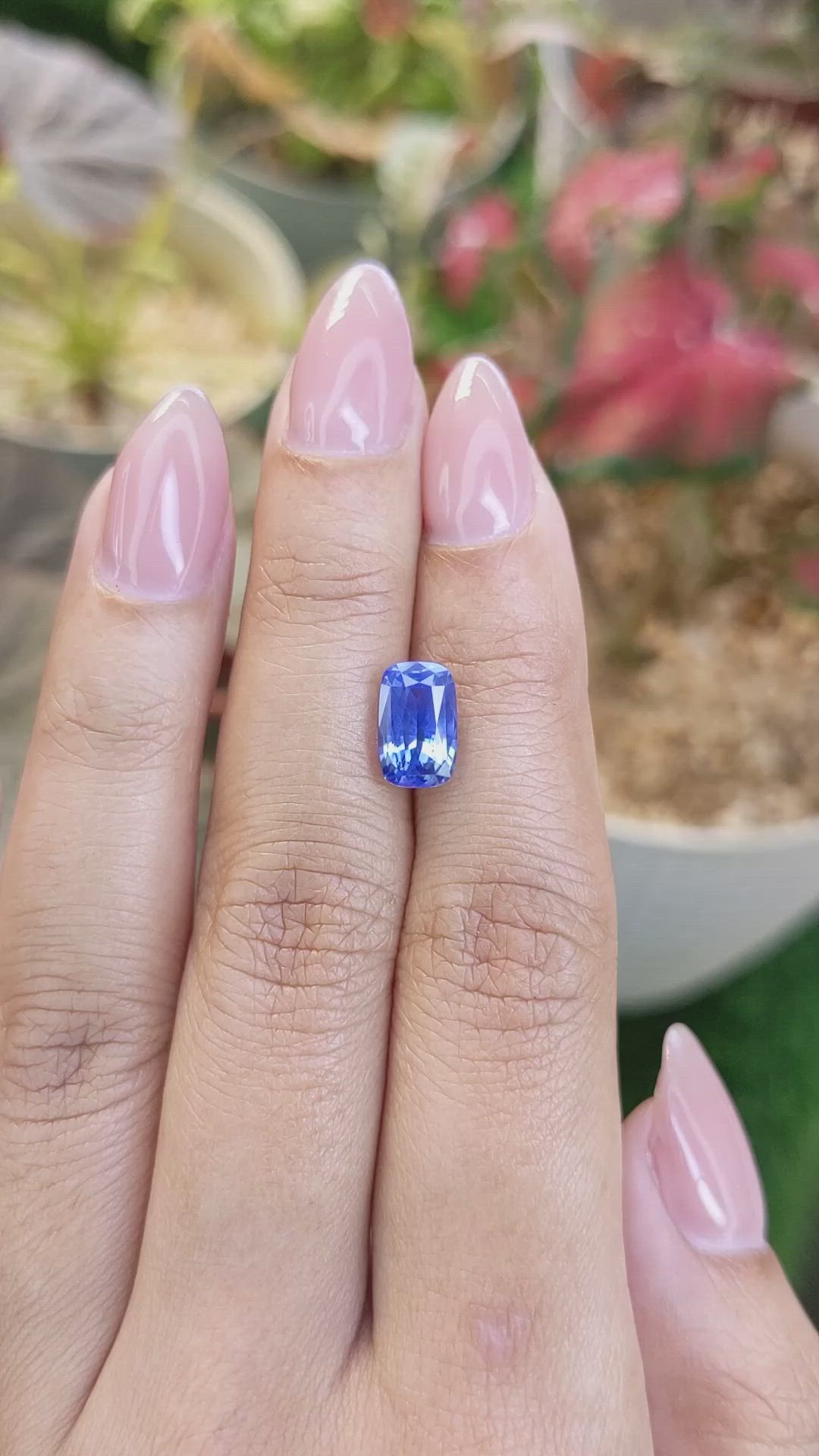 3.29 Ct. Blue Sapphire from Ceylon (Sri Lanka) Size Video
