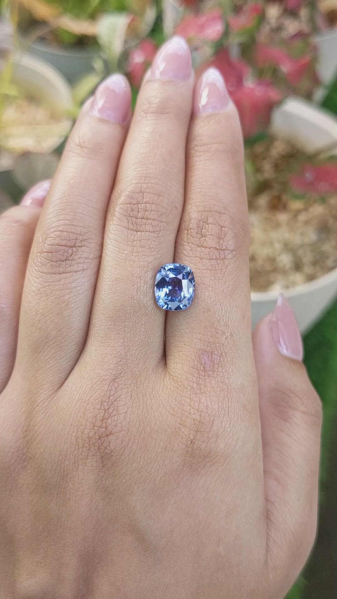 4.18 Ct. Blue Sapphire from Ceylon (Sri Lanka) Size Video