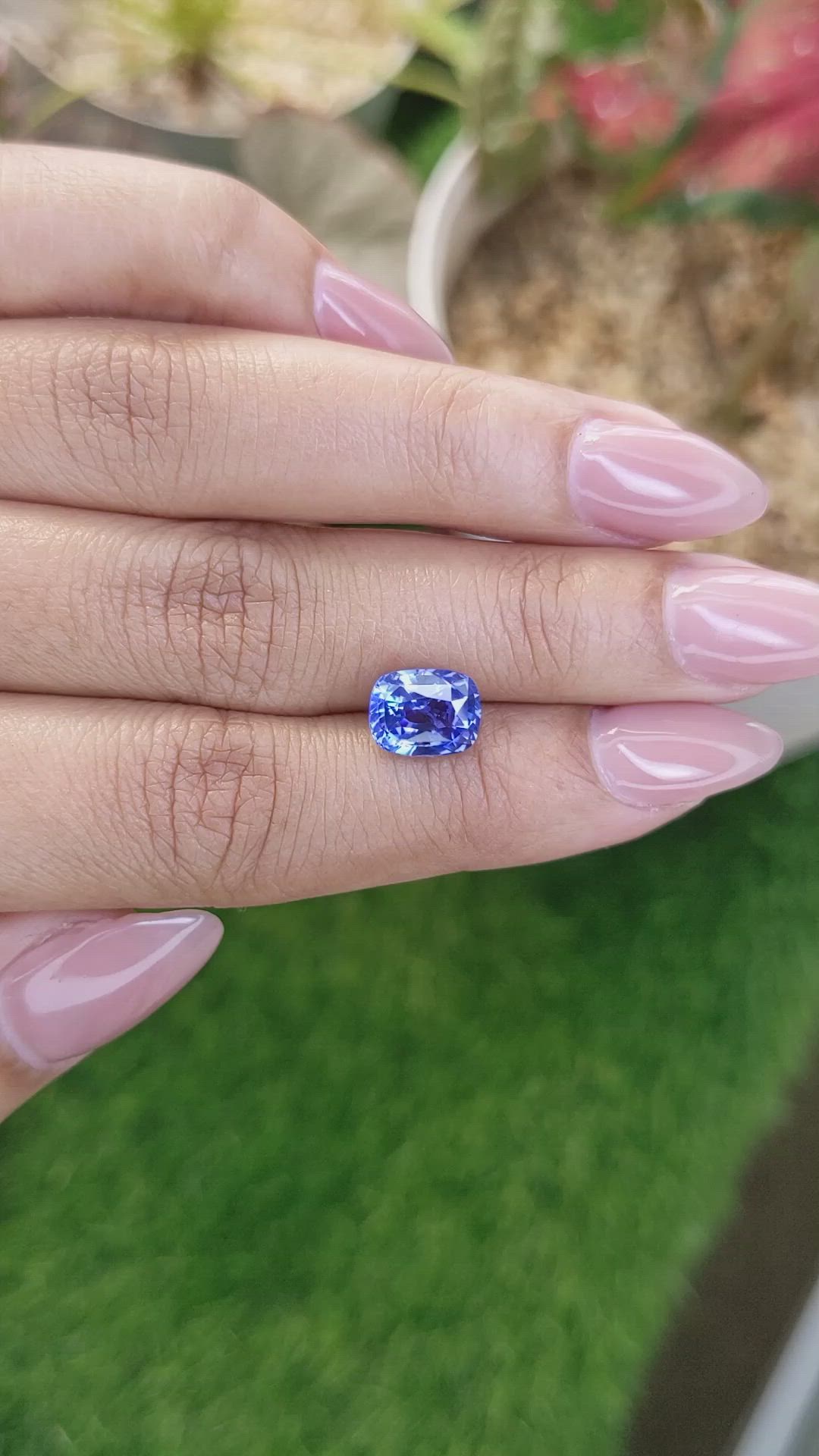 3.15 Ct. Blue Sapphire from Ceylon (Sri Lanka) Size Video
