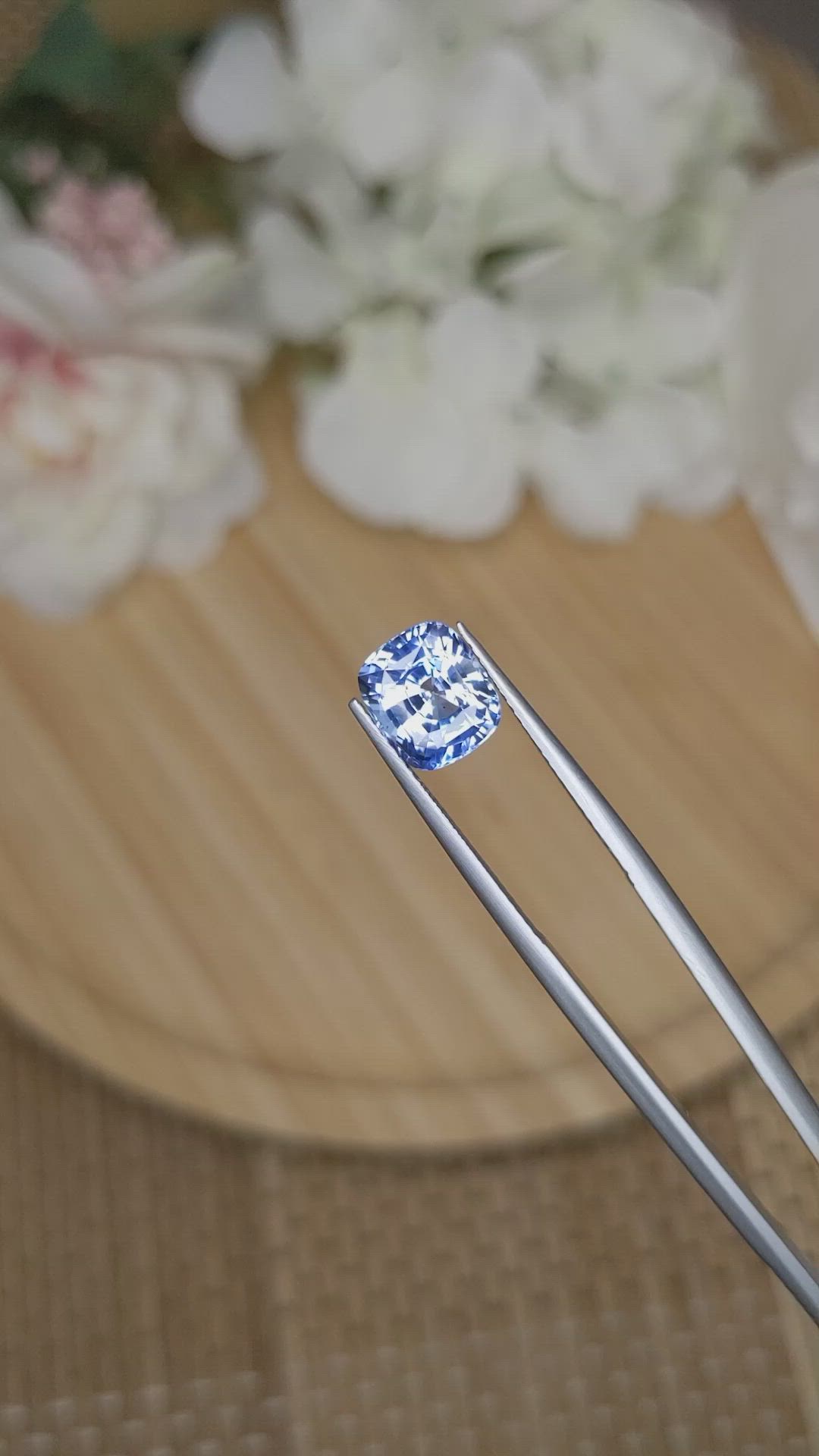 3.60 Ct. Blue Sapphire from Ceylon (Sri Lanka) Size Video