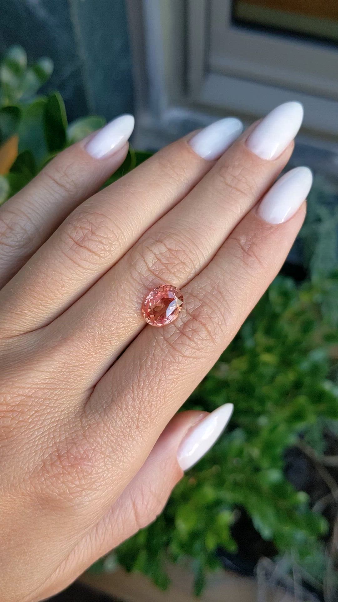 4.12 Ct. Padparadscha Sapphire from Ceylon (Sri Lanka) Size Video