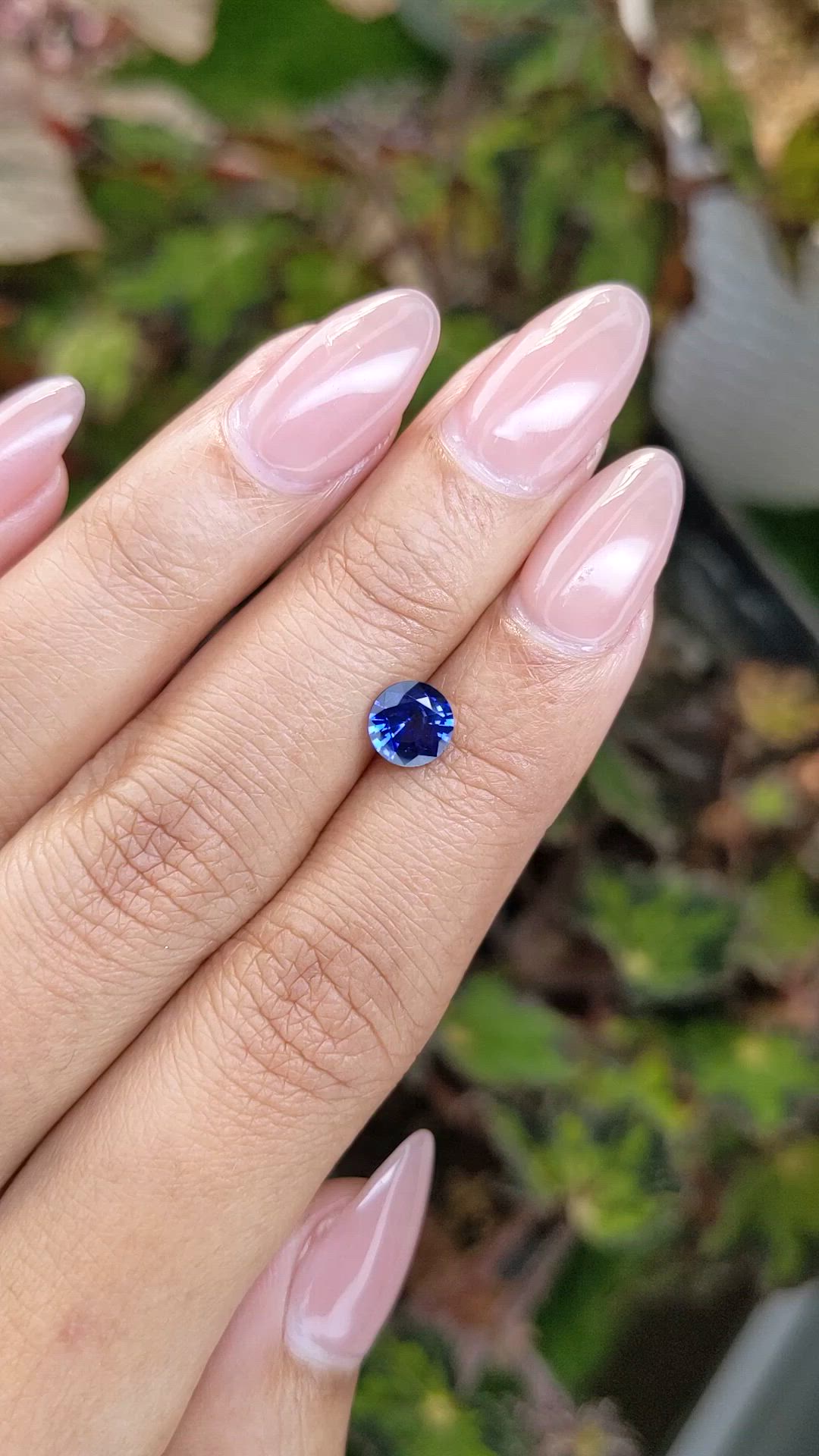 0.99 Ct. Blue Sapphire from Ceylon (Sri Lanka) Size Video