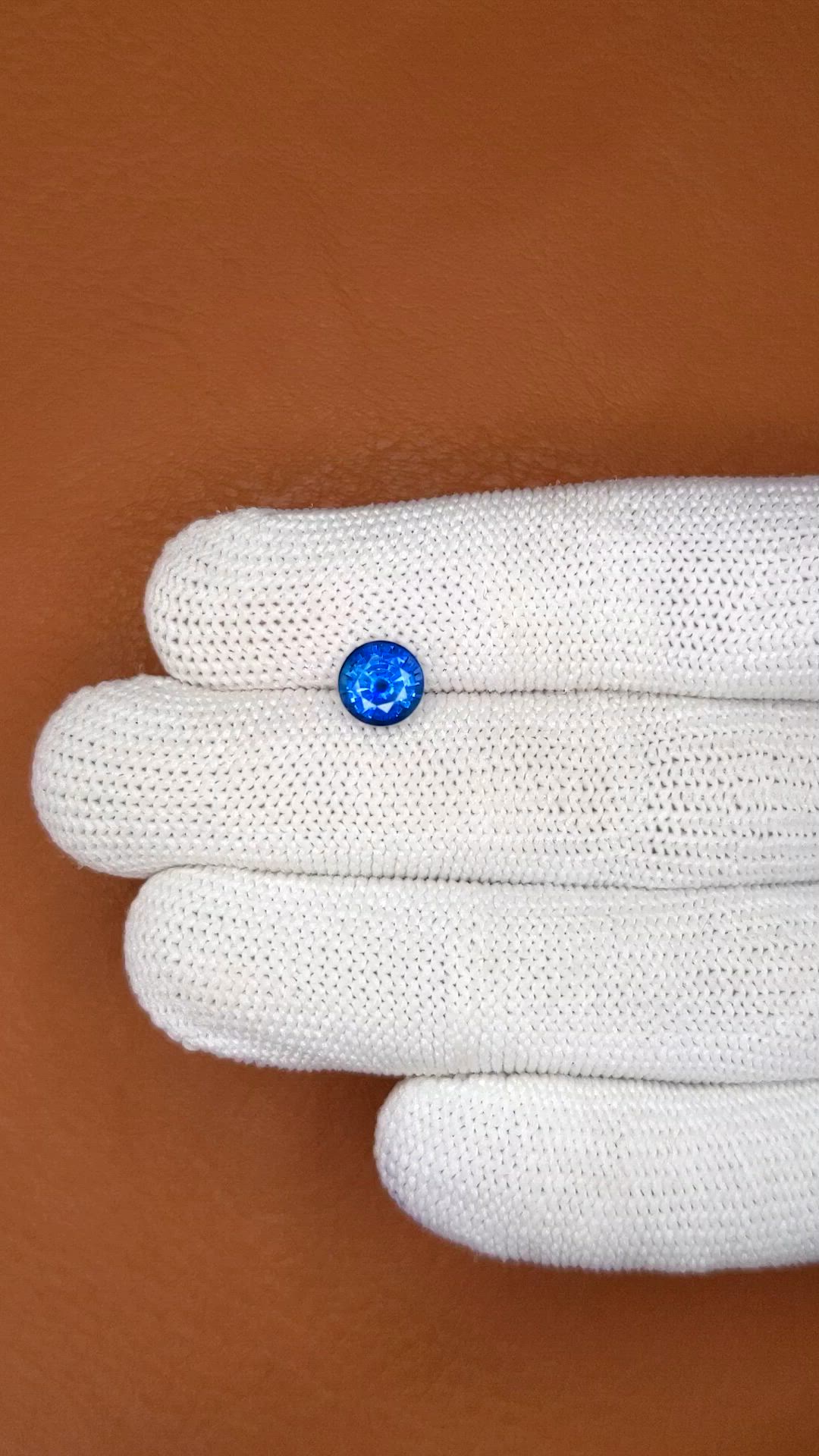 2.06 Ct. Blue Sapphire from Ceylon (Sri Lanka) Size Video