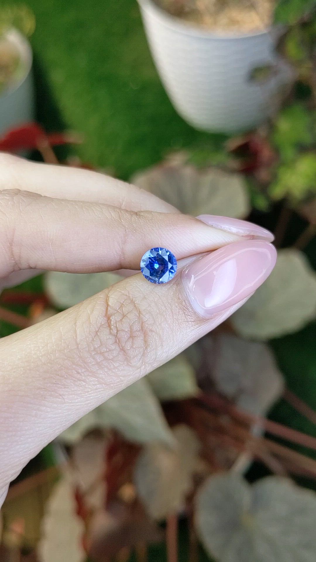 1.36 Ct. Blue Sapphire from Ceylon (Sri Lanka) Size Video
