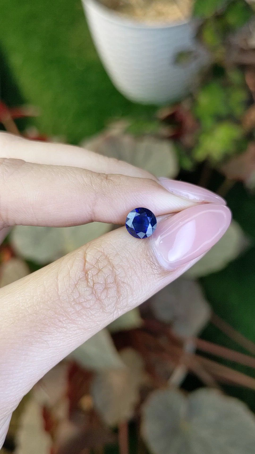 1.34 Ct. Blue Sapphire from Ceylon (Sri Lanka) Size Video
