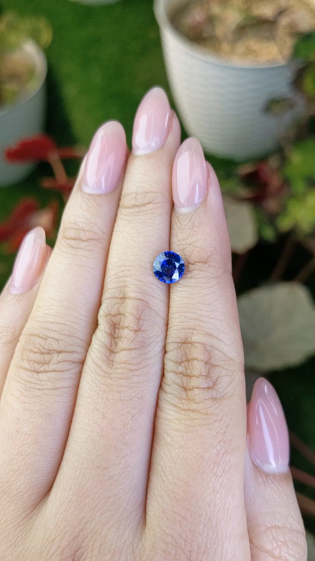 1.21 Ct. Blue Sapphire from Ceylon (Sri Lanka) Size Video