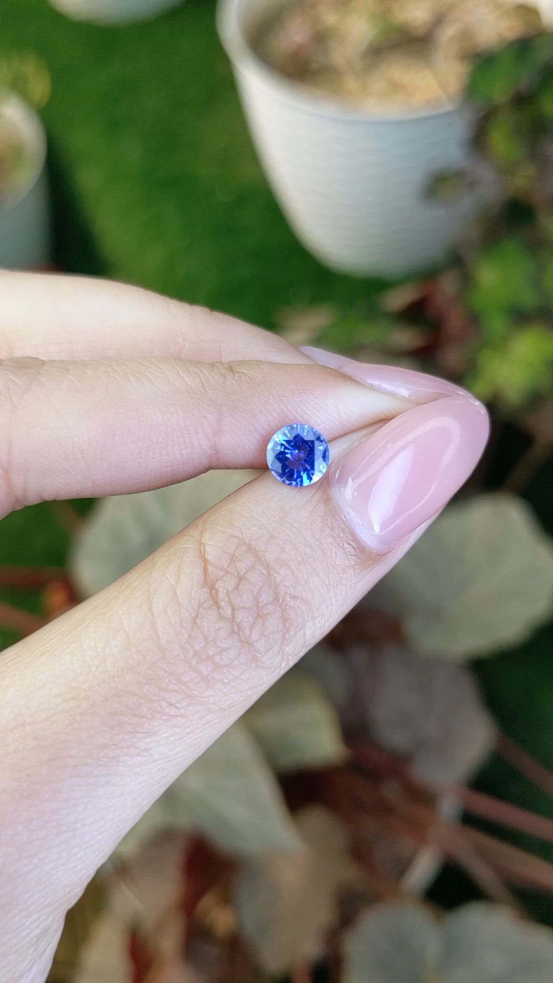 1.00 Ct. Blue Sapphire from Ceylon (Sri Lanka) Size Video