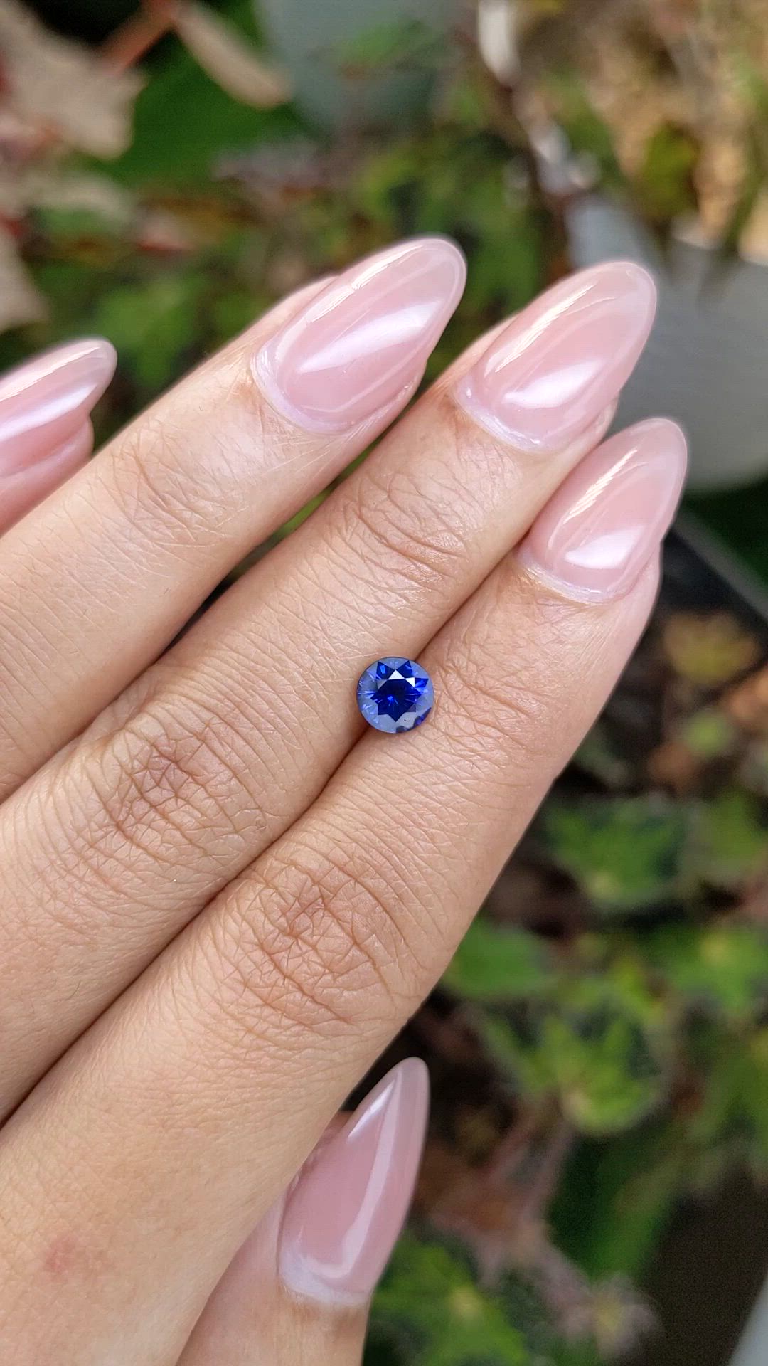 0.98 Ct. Blue Sapphire from Ceylon (Sri Lanka) Size Video