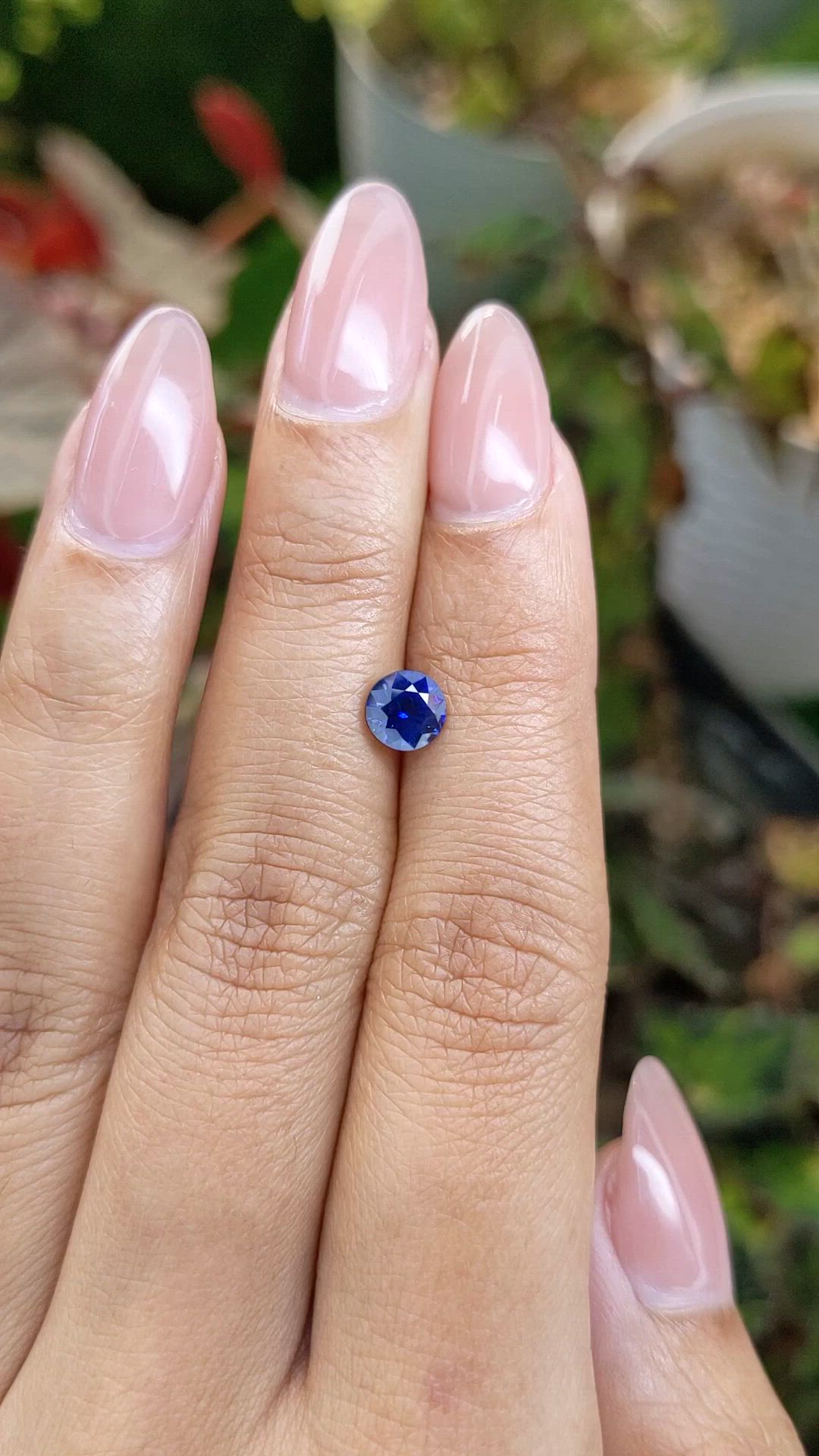 0.98 Ct. Blue Sapphire from Ceylon (Sri Lanka) Size Video