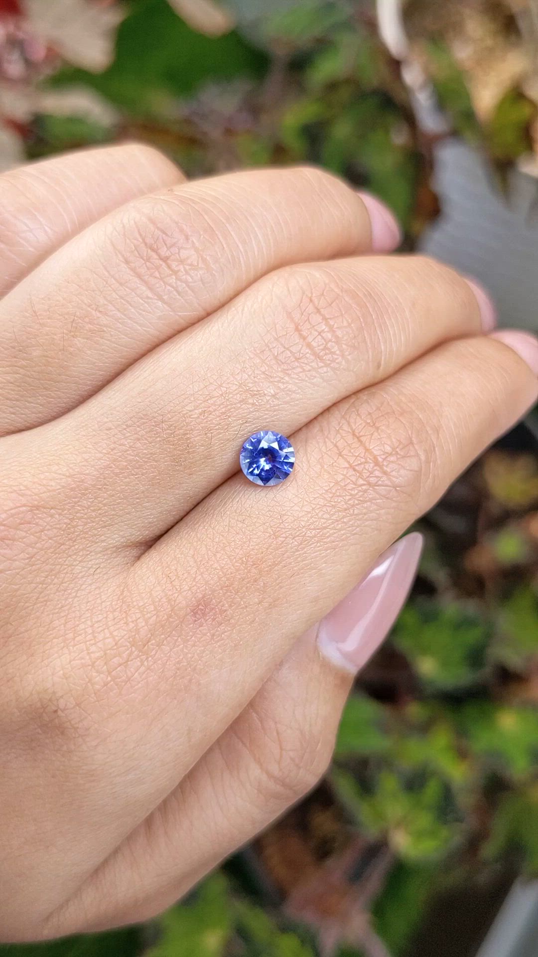 0.92 Ct. Blue Sapphire from Ceylon (Sri Lanka) Size Video