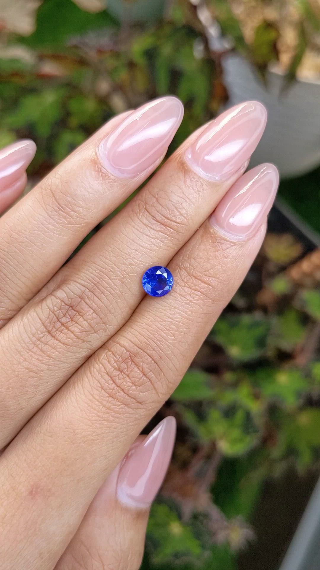 0.94 Ct. Blue Sapphire from Ceylon (Sri Lanka) Size Video
