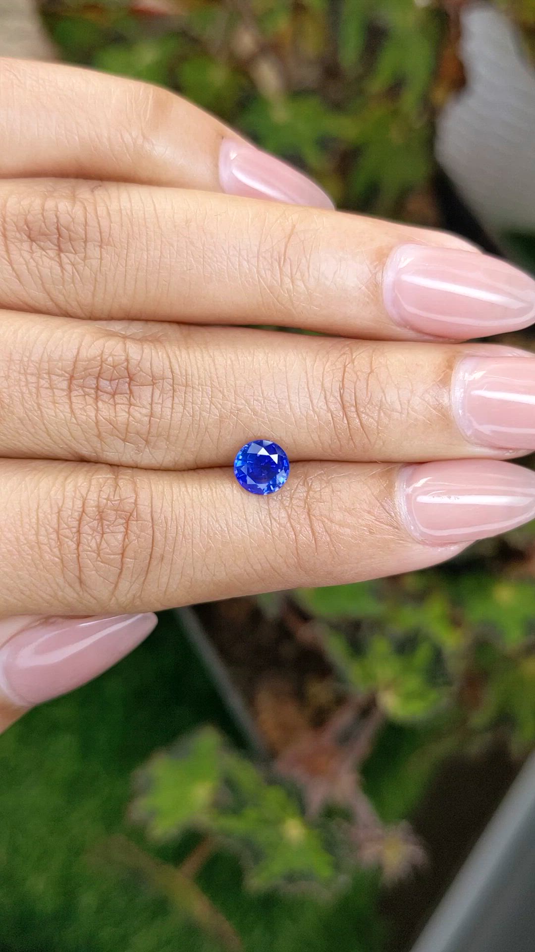 0.94 Ct. Blue Sapphire from Ceylon (Sri Lanka) Size Video