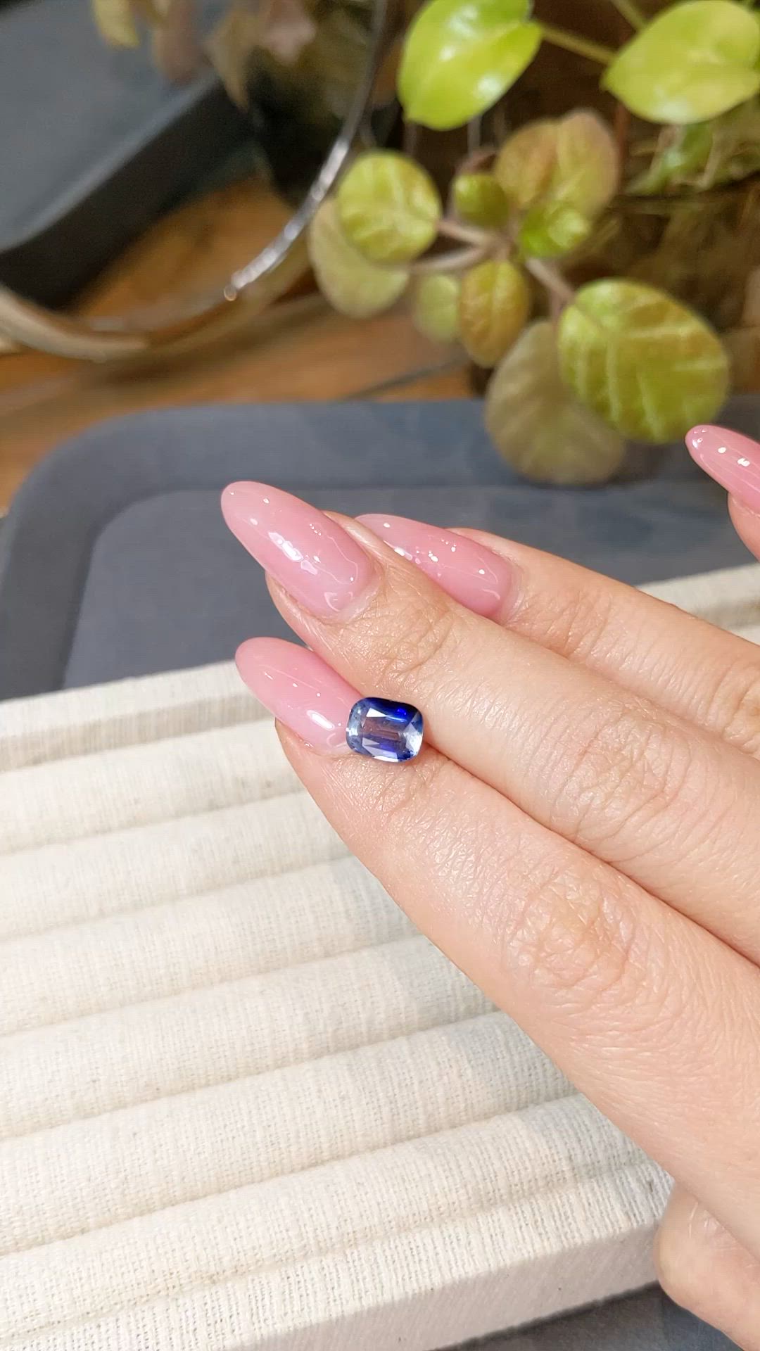 2.35 Ct. Blue Sapphire from Ceylon (Sri Lanka) Size Video