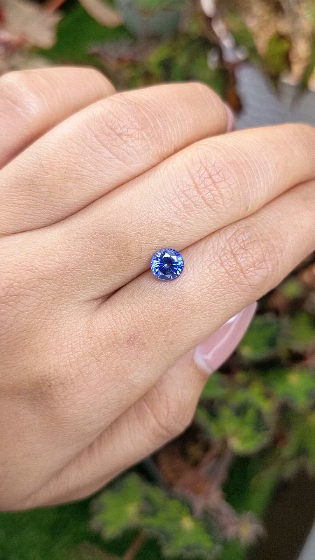 1.21 Ct. Blue Sapphire from Ceylon (Sri Lanka) Size Video