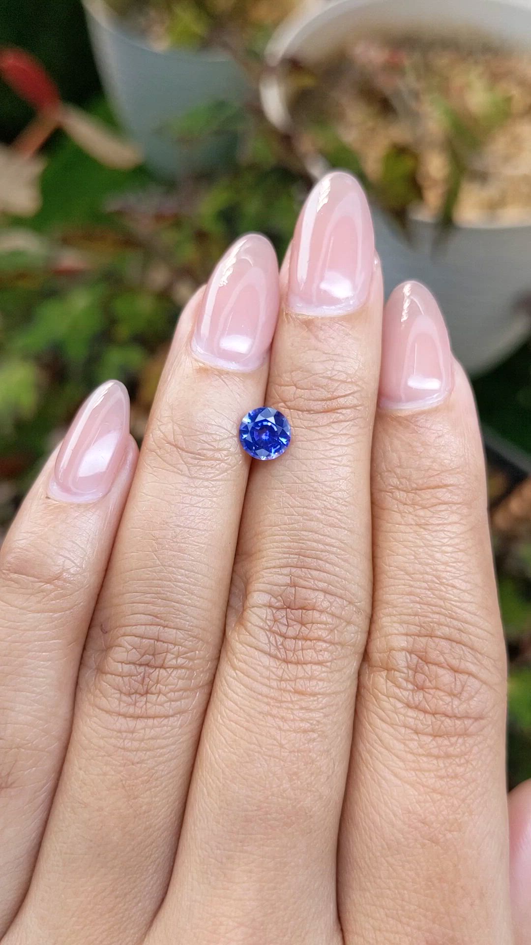 1.06 Ct. Purplish Blue Sapphire from Ceylon (Sri Lanka) Size Video