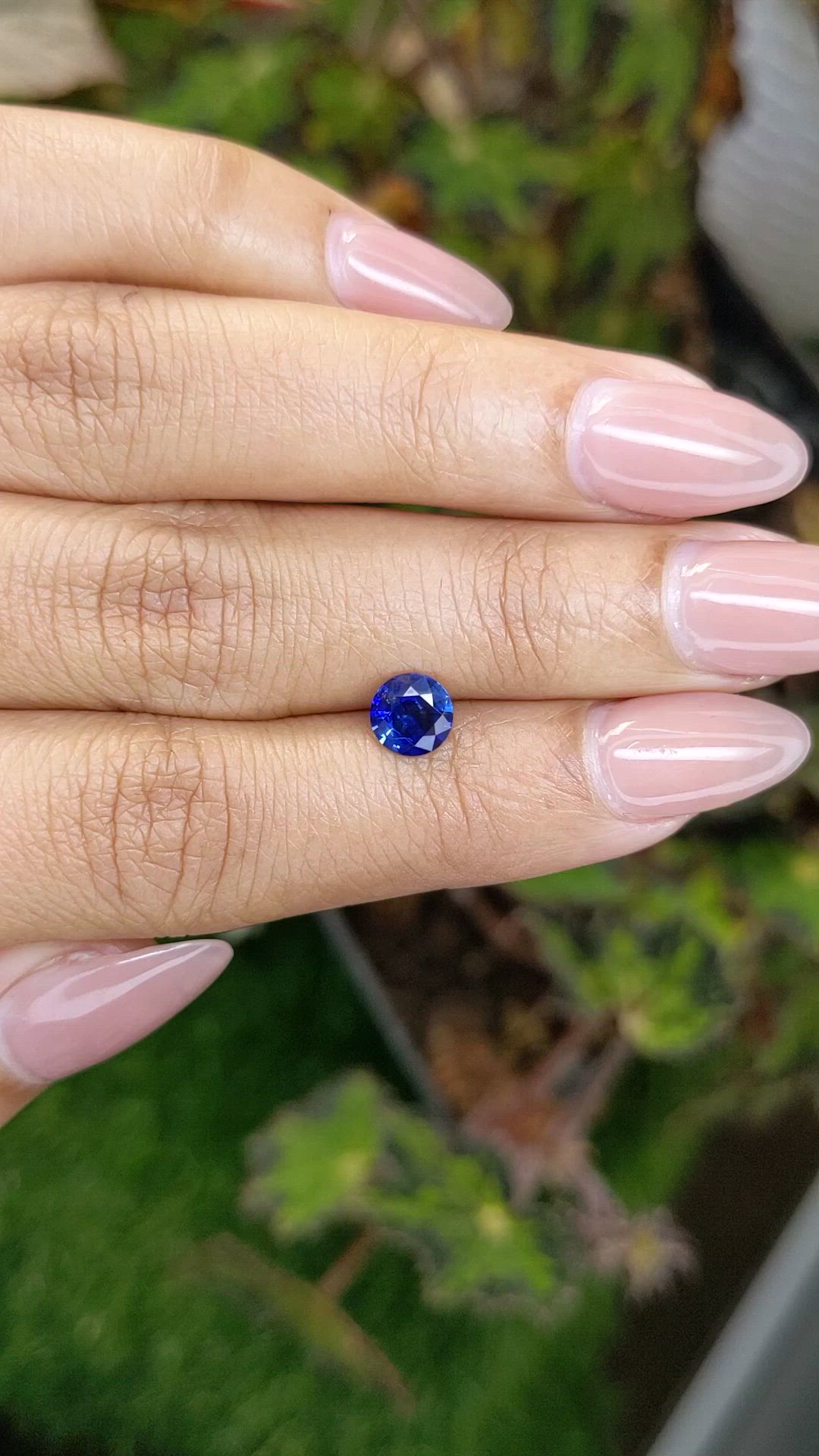 0.90 Ct. Blue Sapphire from Ceylon (Sri Lanka) Size Video