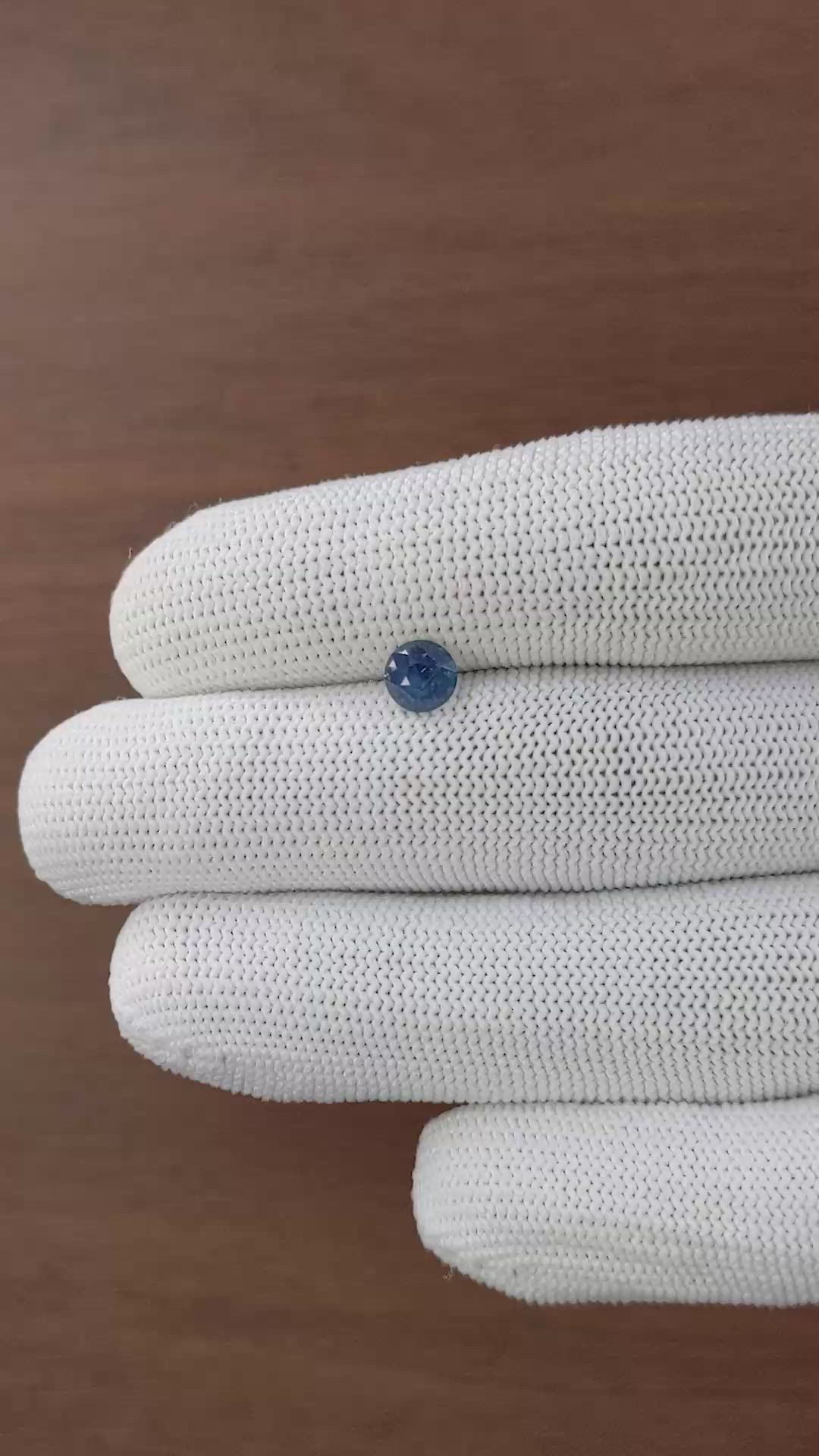 1.00 Ct. Greenish Blue Sapphire from Madagascar Size Video