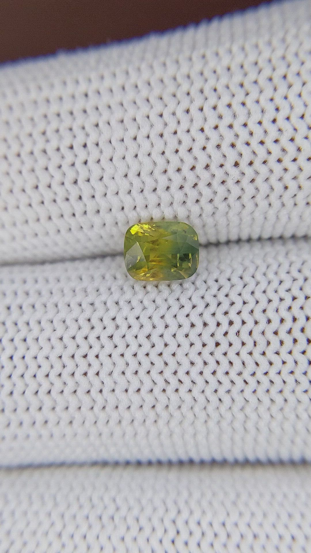 1.01 Ct. Bi Color / Parti Sapphire from Madagascar Size Video