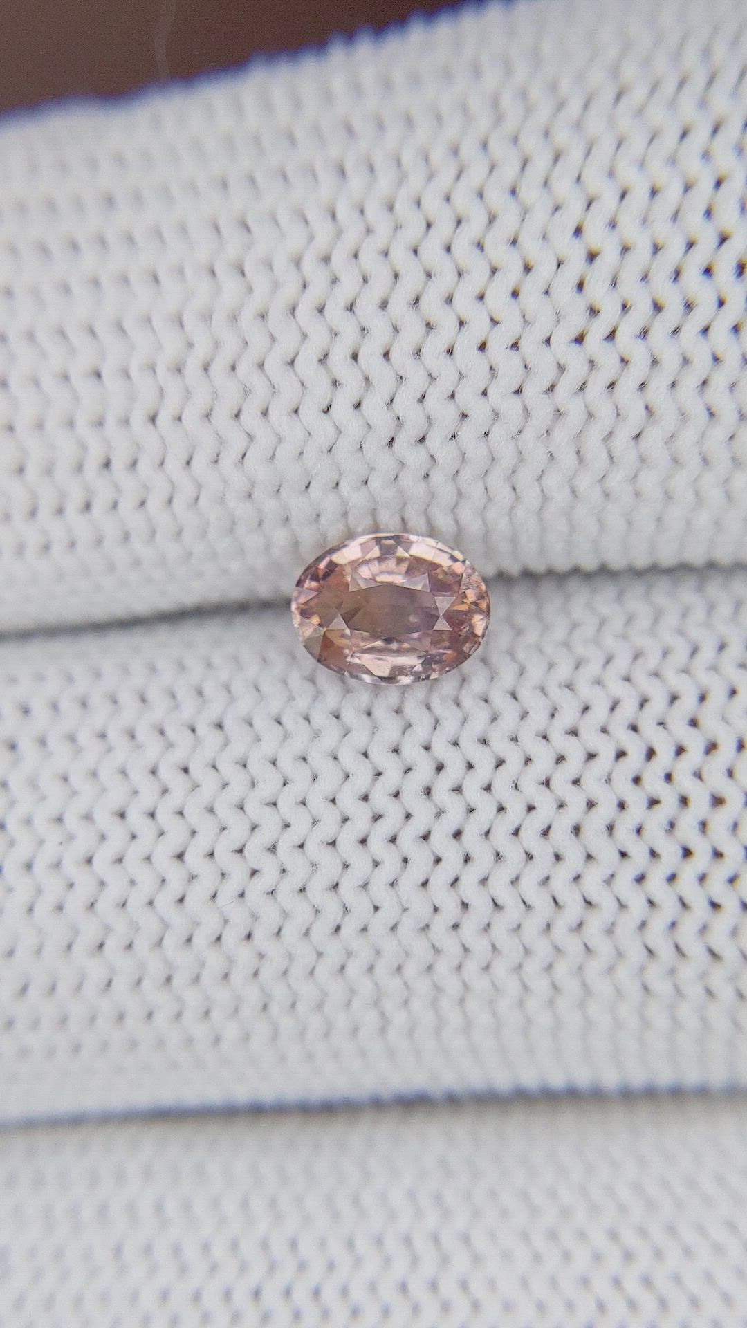 0.98 Ct. Pinkish Brown Sapphire from Ceylon (Sri Lanka) Size Video