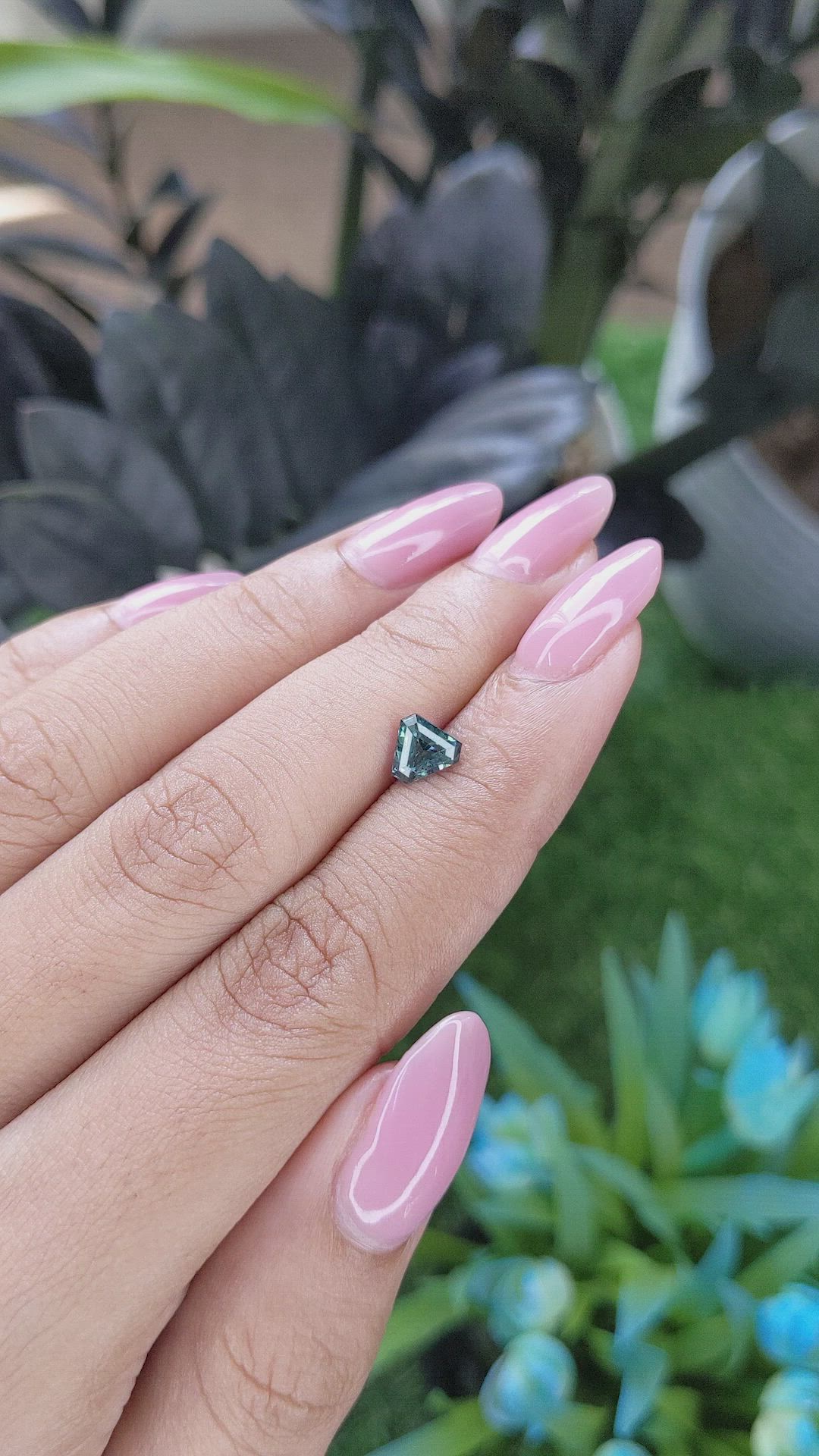 1.00 Ct. Bluish Green Sapphire from Ceylon (Sri Lanka) Size Video