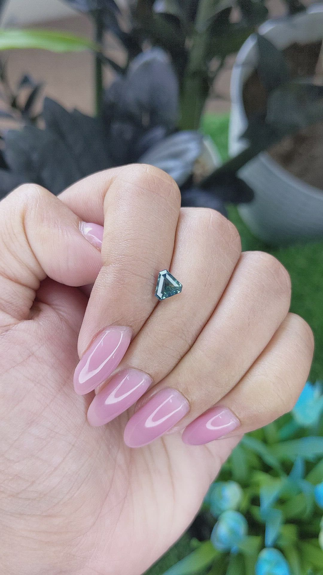 1.00 Ct. Bluish Green Sapphire from Ceylon (Sri Lanka) Size Video