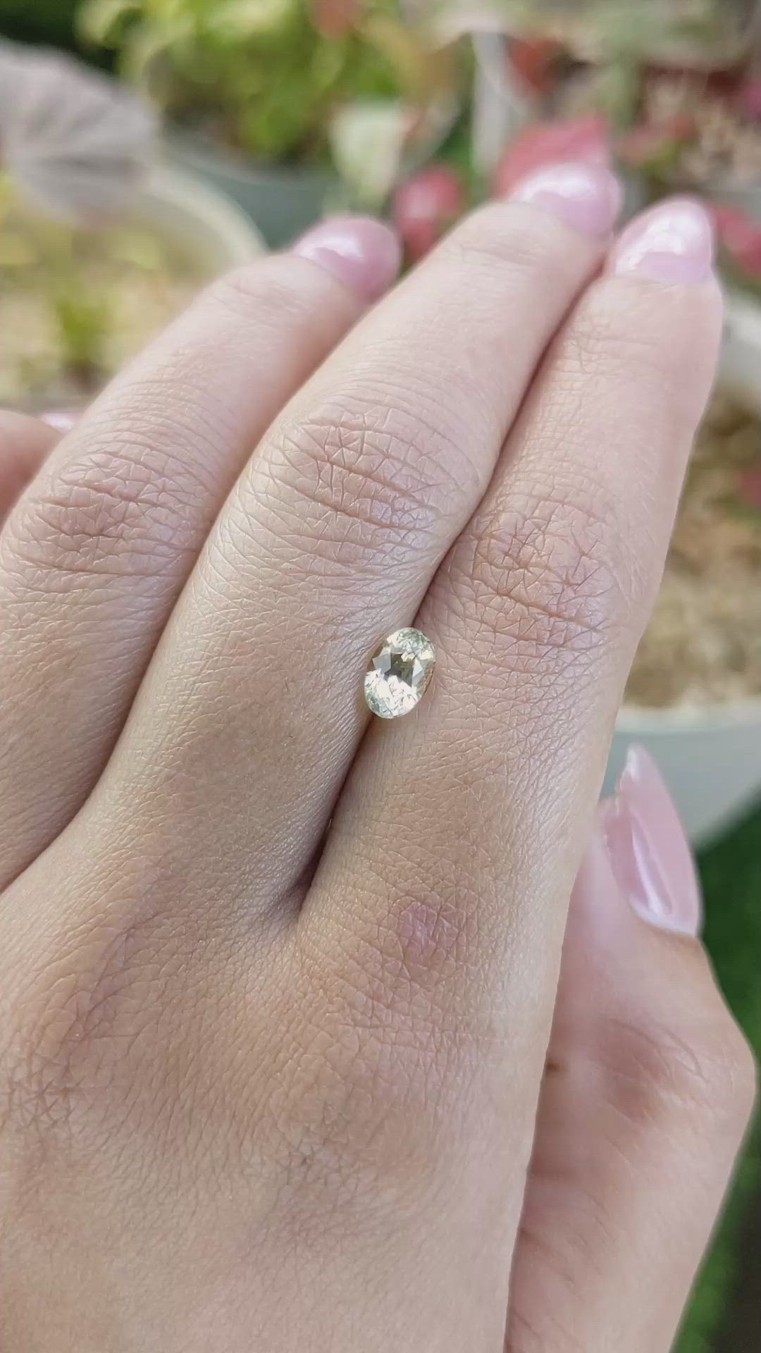 1.14 Ct. Yellow Sapphire from Ceylon (Sri Lanka) Size Video