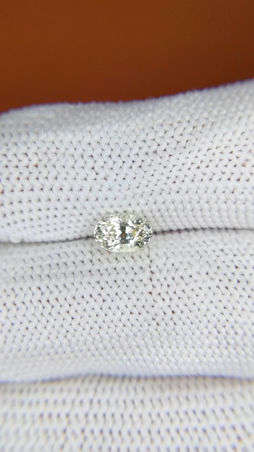 1.14 Ct. Yellow Sapphire from Ceylon (Sri Lanka) Size Video