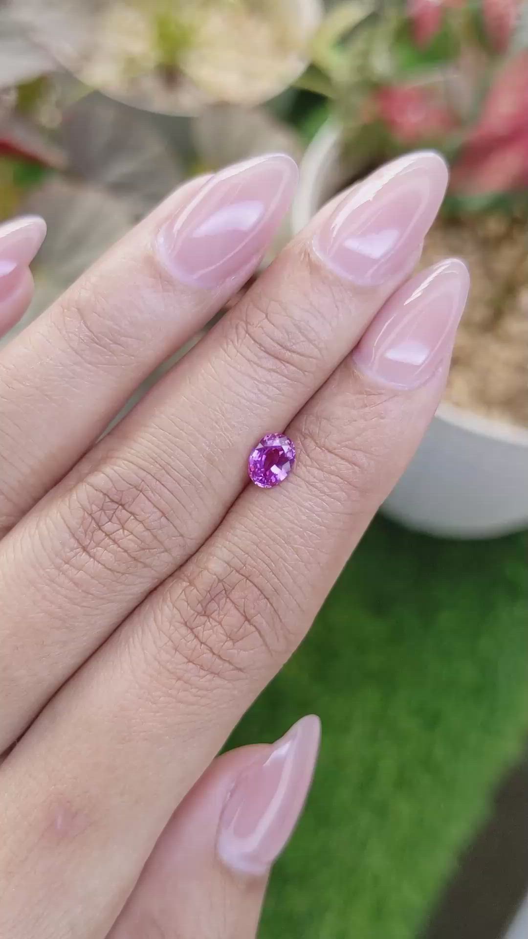 0.79 Ct. Pinkish Purple Sapphire from Ceylon (Sri Lanka) Size Video