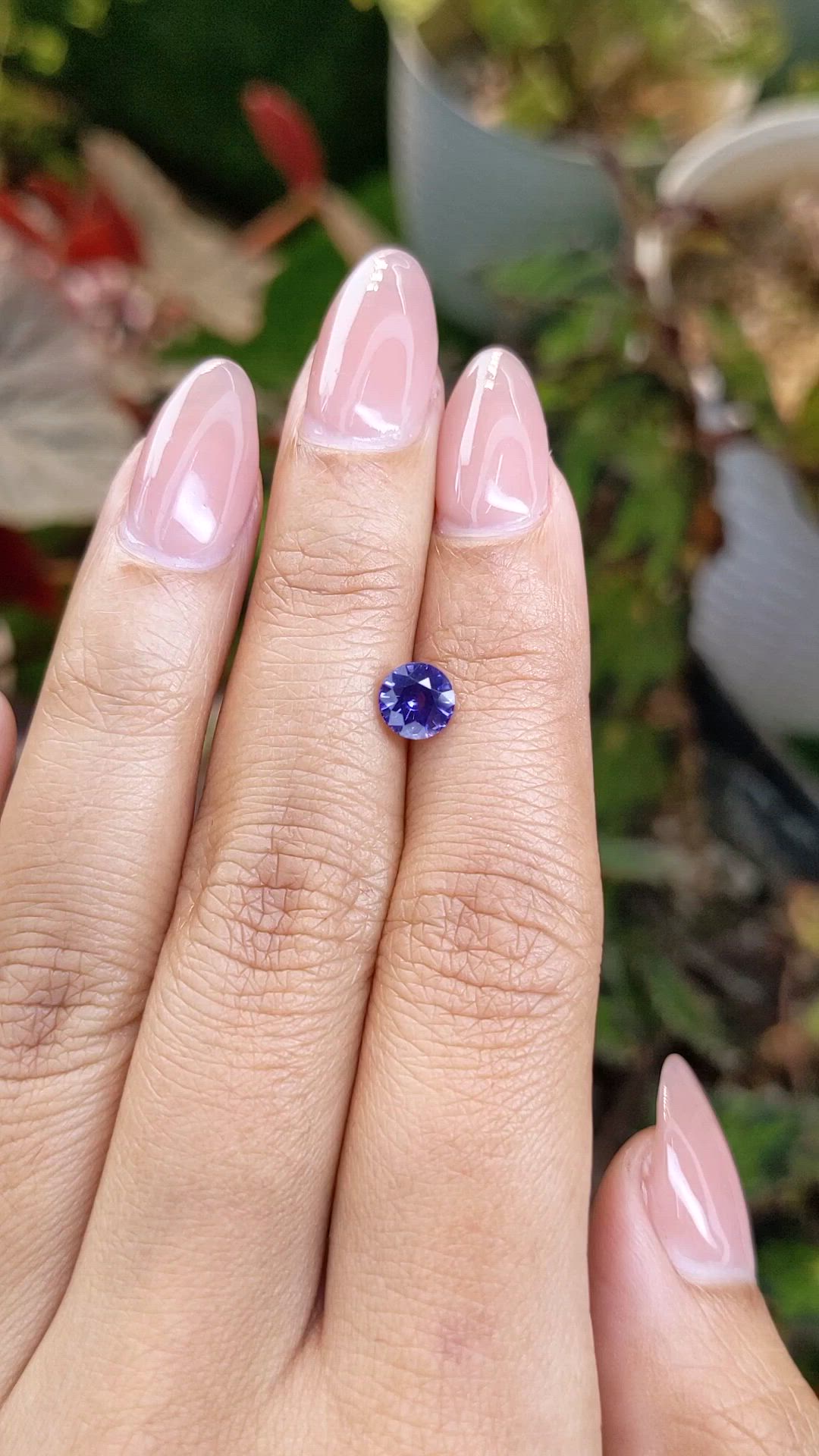 1.09 Ct. Color Change Sapphire from Ceylon (Sri Lanka) Size Video