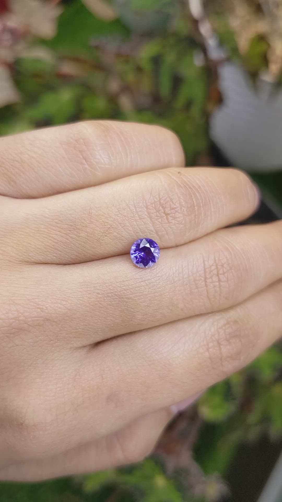 1.09 Ct. Color Change Sapphire from Ceylon (Sri Lanka) Size Video
