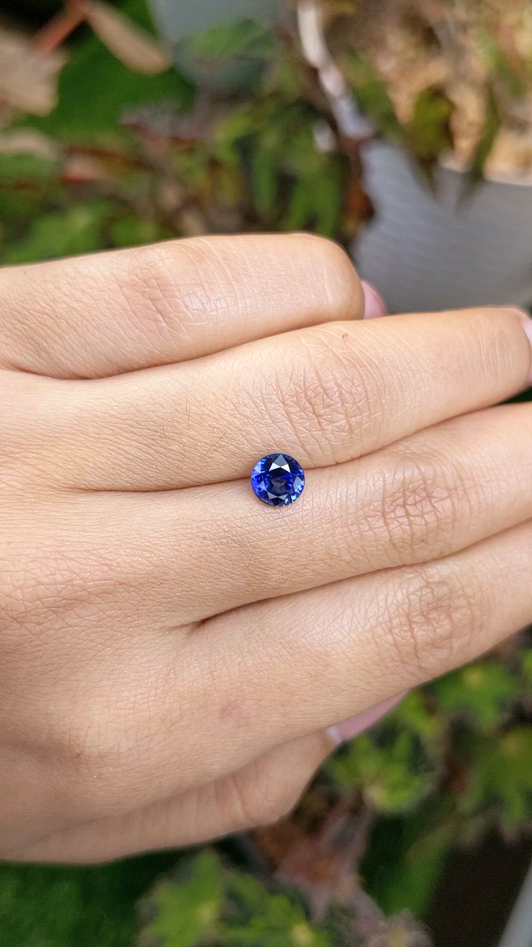 1.26 Ct. Blue Sapphire from Ceylon (Sri Lanka) Size Video