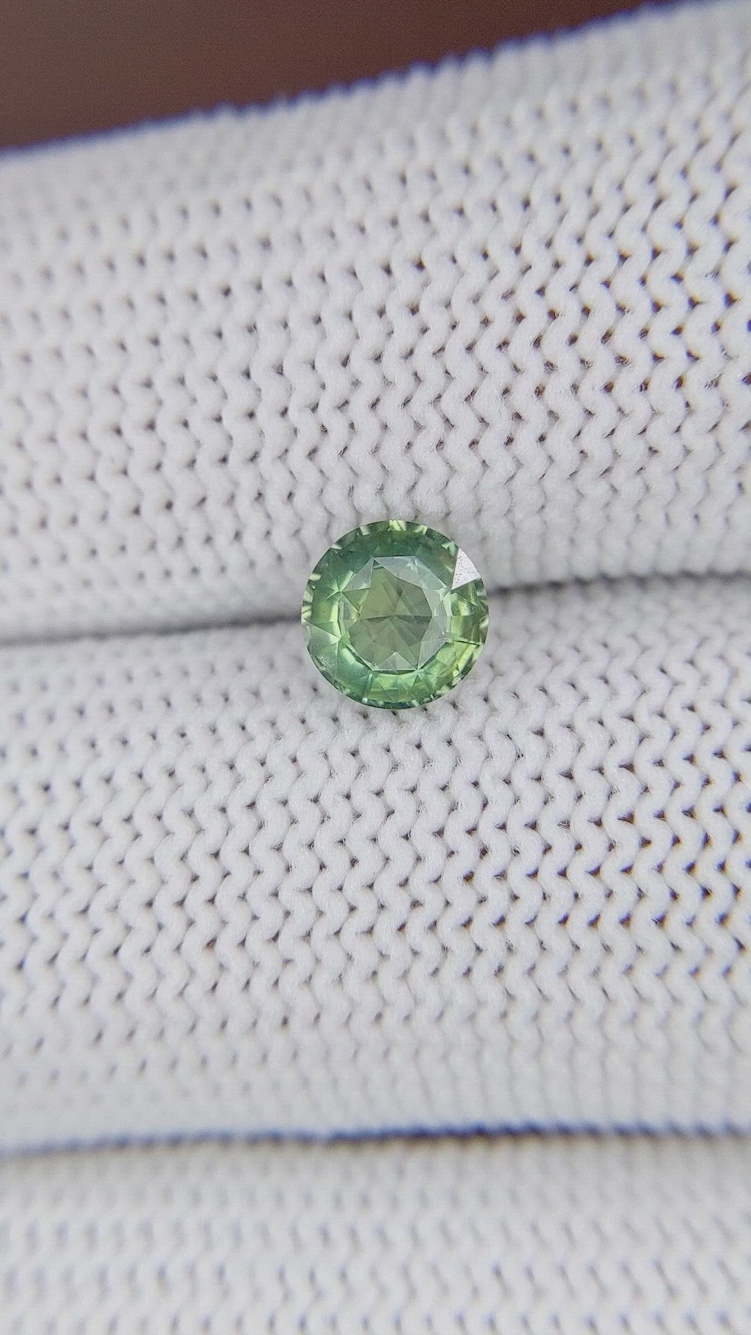 1.00 Ct. Yellowish Green Sapphire from Madagascar Size Video
